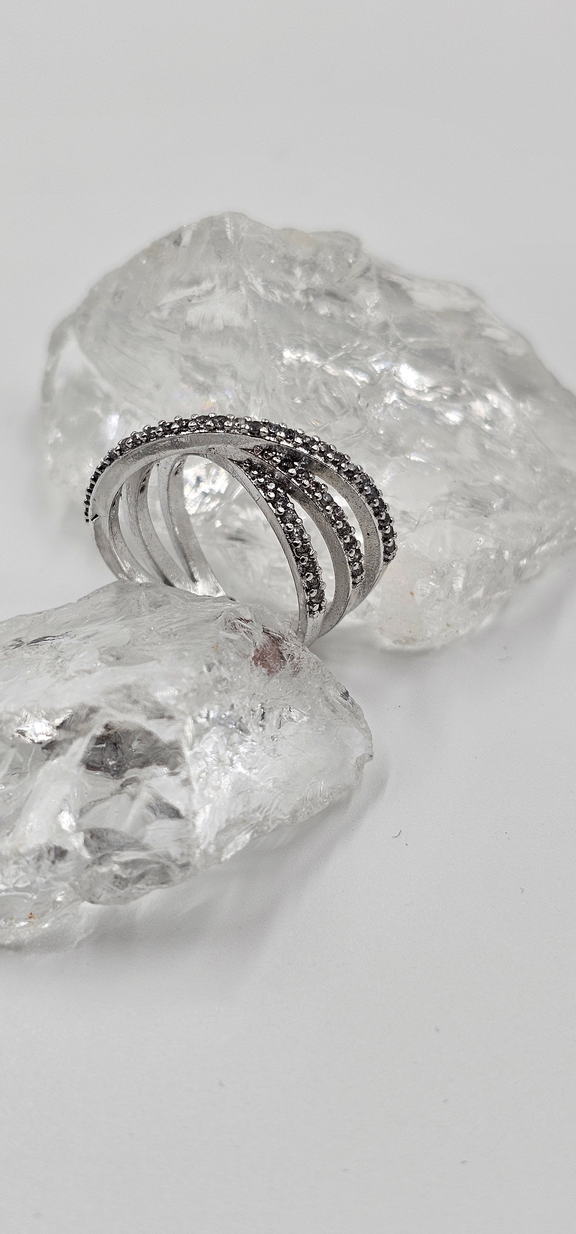 ALTIN VE GÜMÜŞ KAPLAMA ZİRKON TAŞLI YÜZÜK