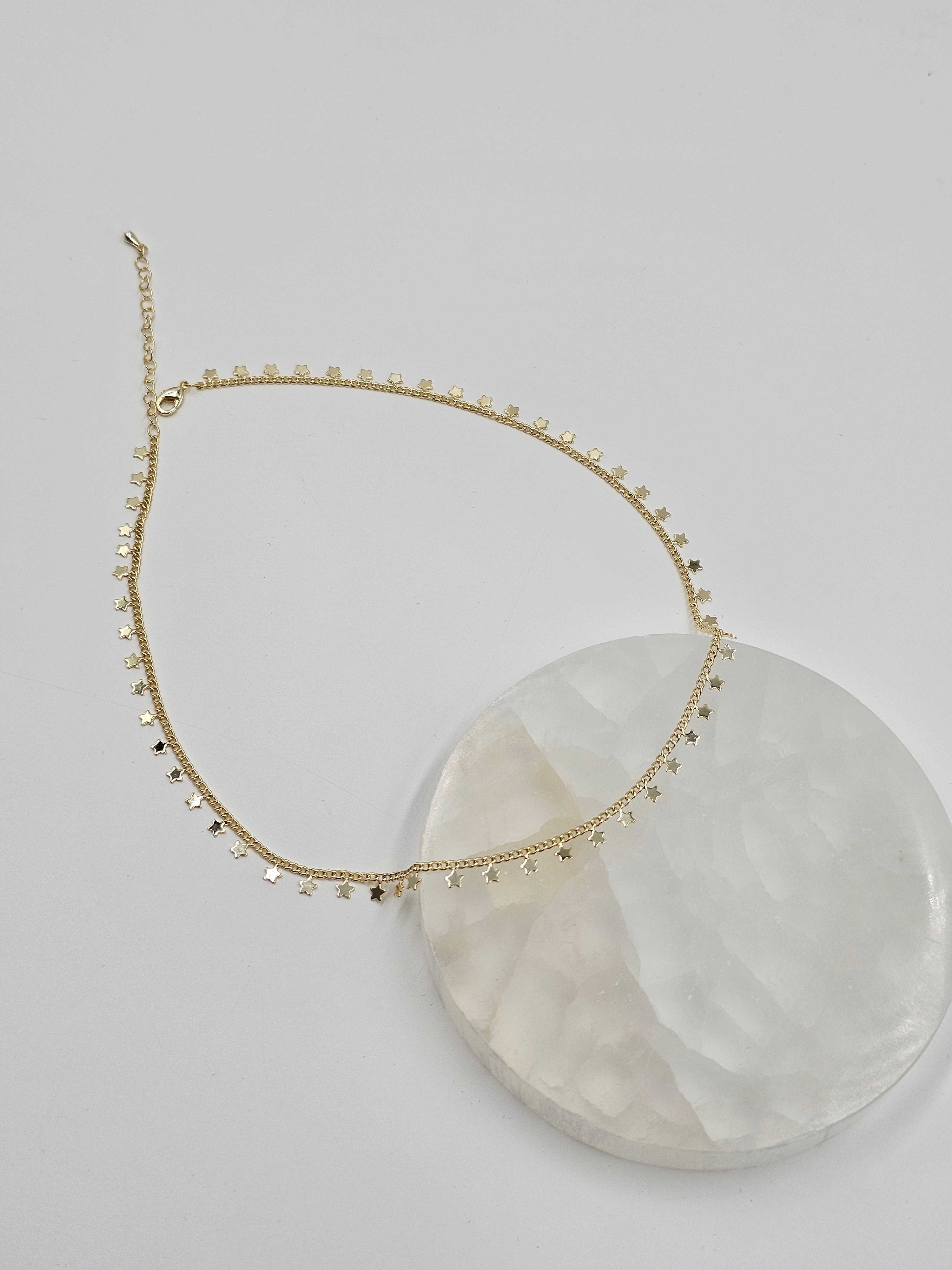 ALTIN KAPLAMA YILDIZLI KOLYE