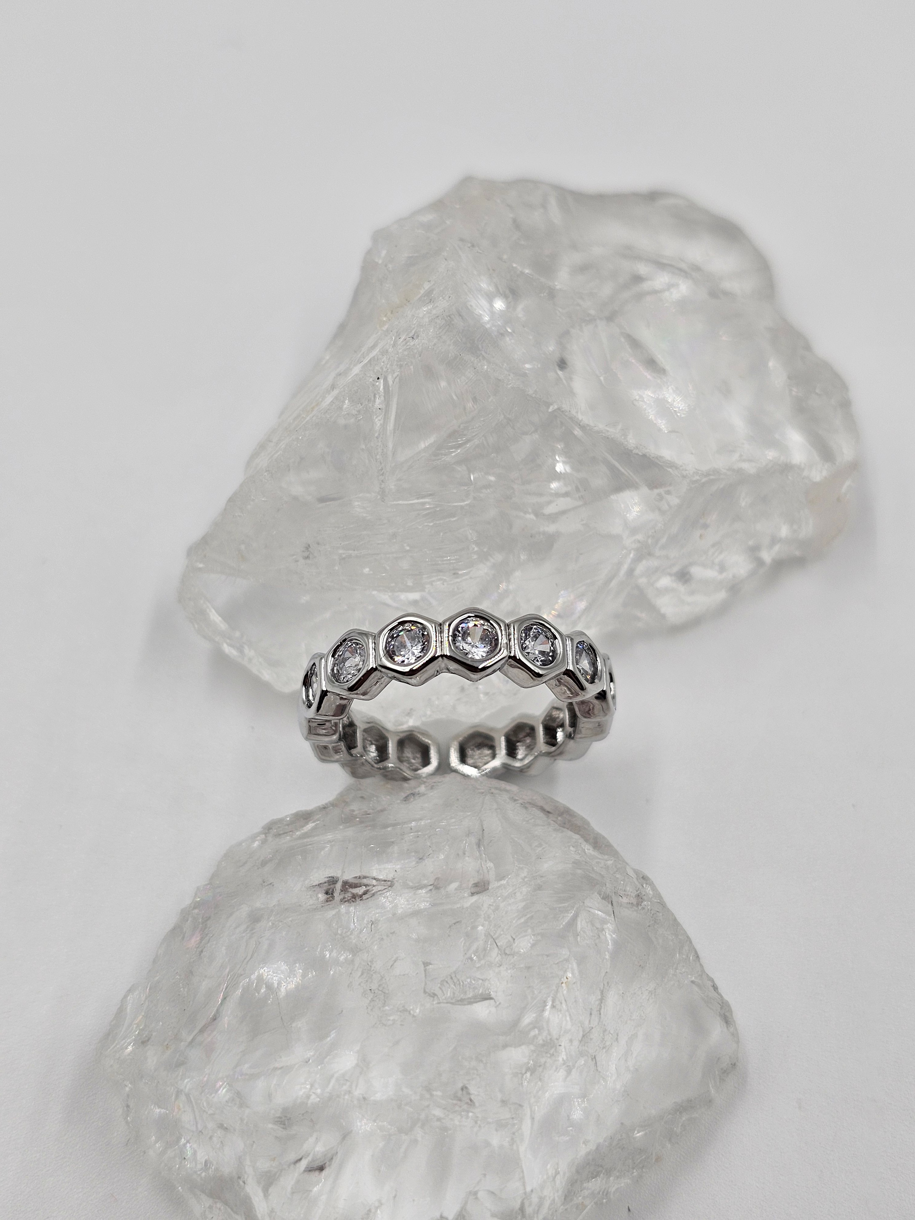 GÜMÜŞ KAPLAMA ZİRKON TAŞLI YÜZÜK