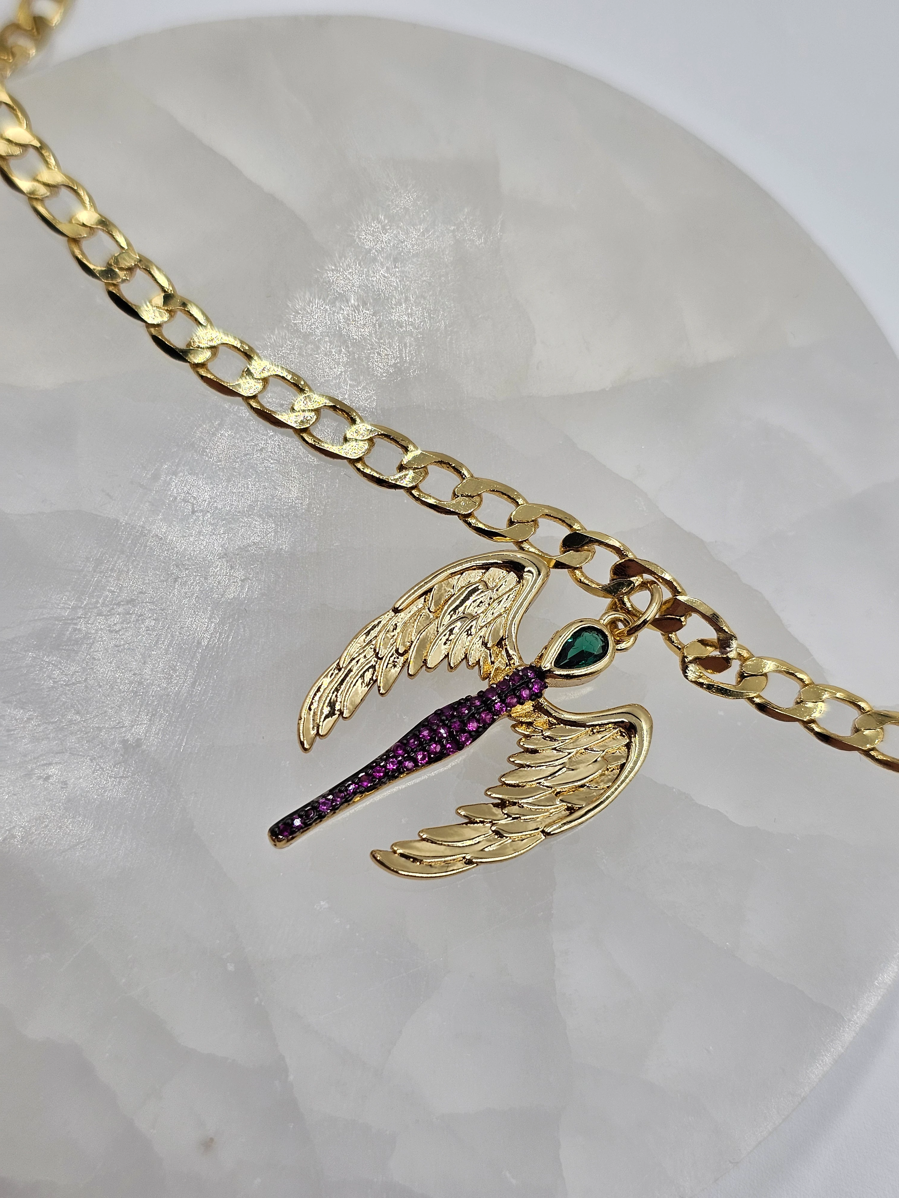 ALTIN KAPLAMA MELEK TAŞLI KOLYE