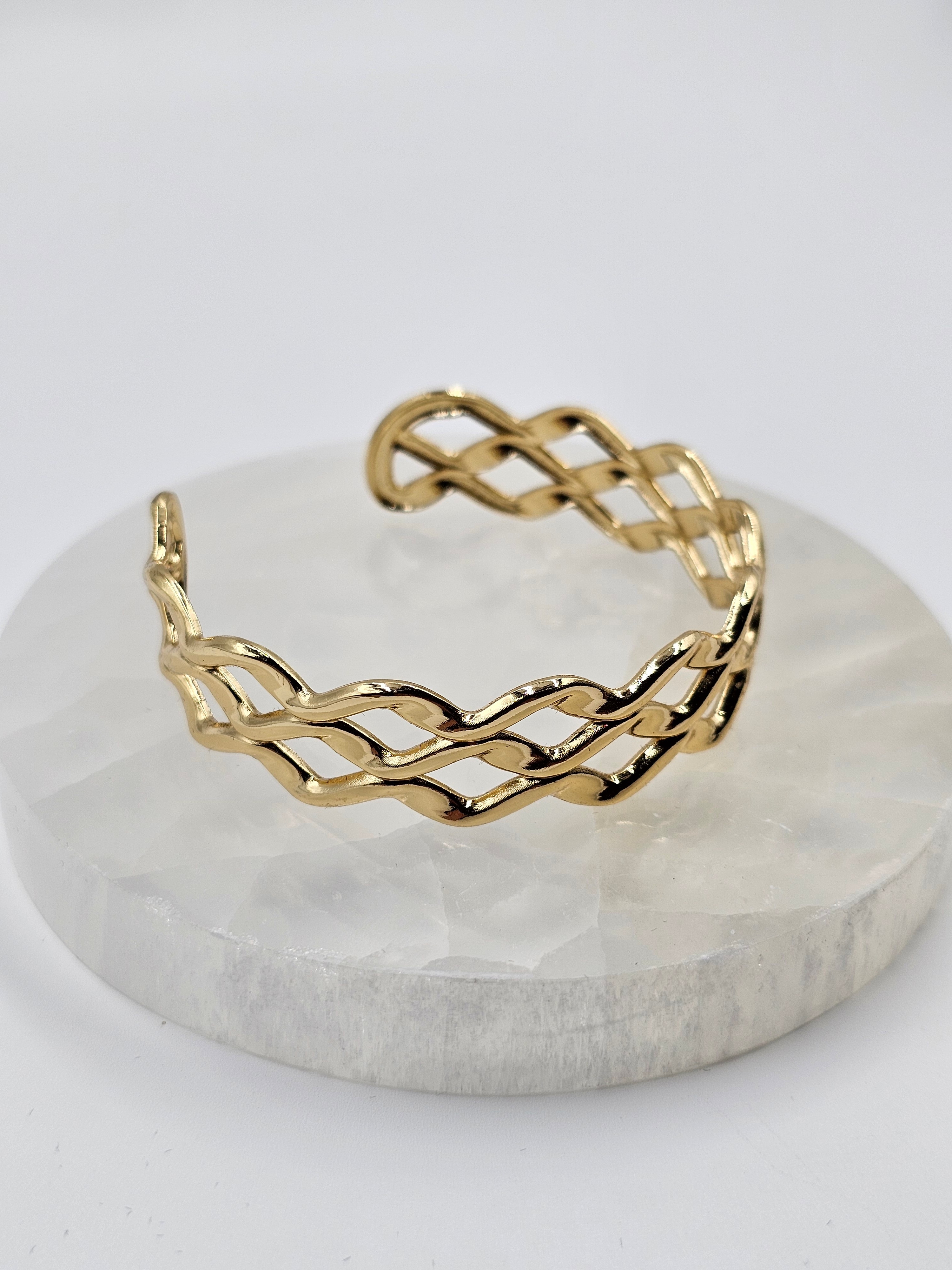 ALTIN KAPLAMA ÇAPRAZ MODEL KELEPÇE