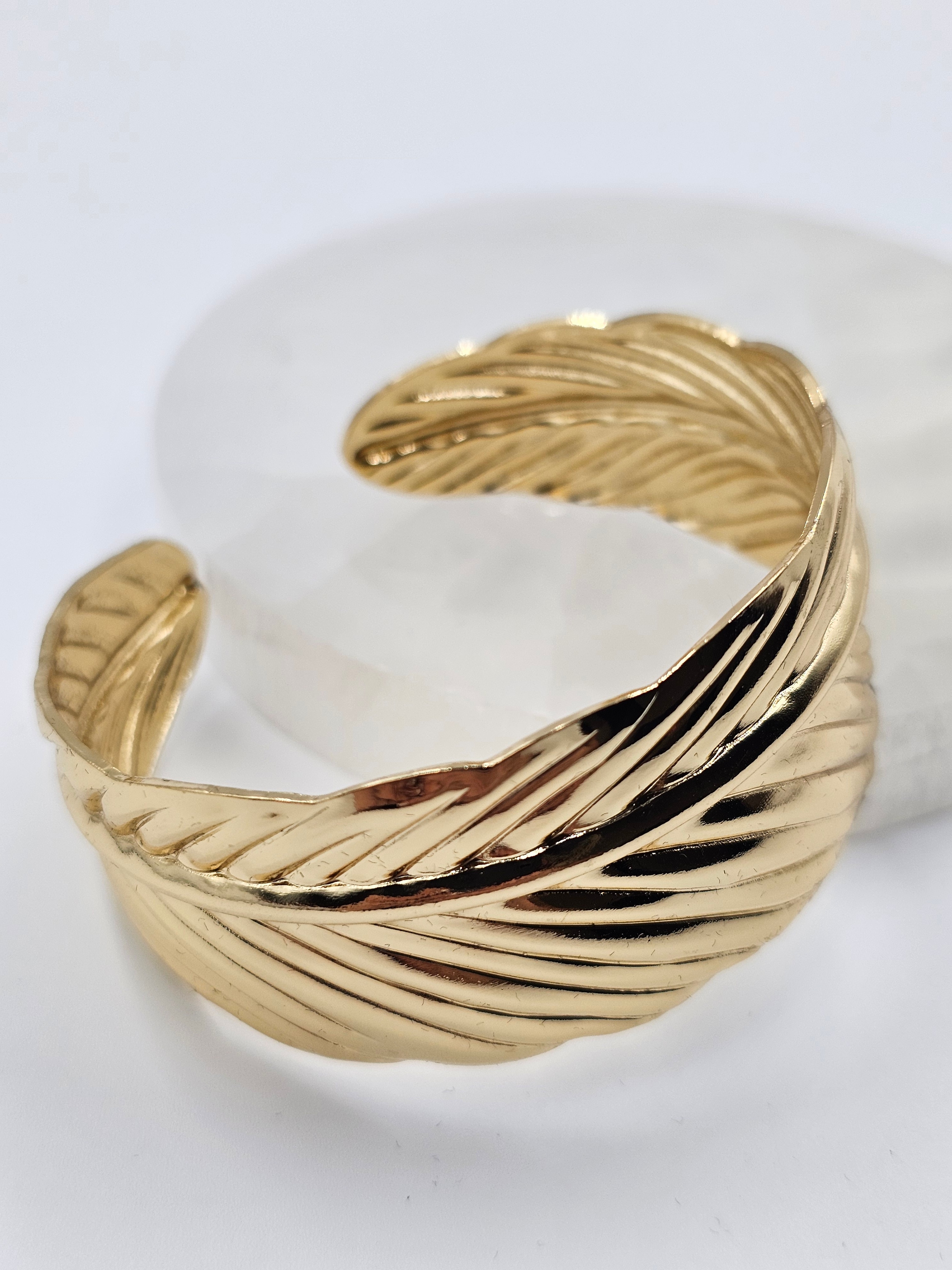 ALTIN KAPLAMA YAPRAK KELEPÇE