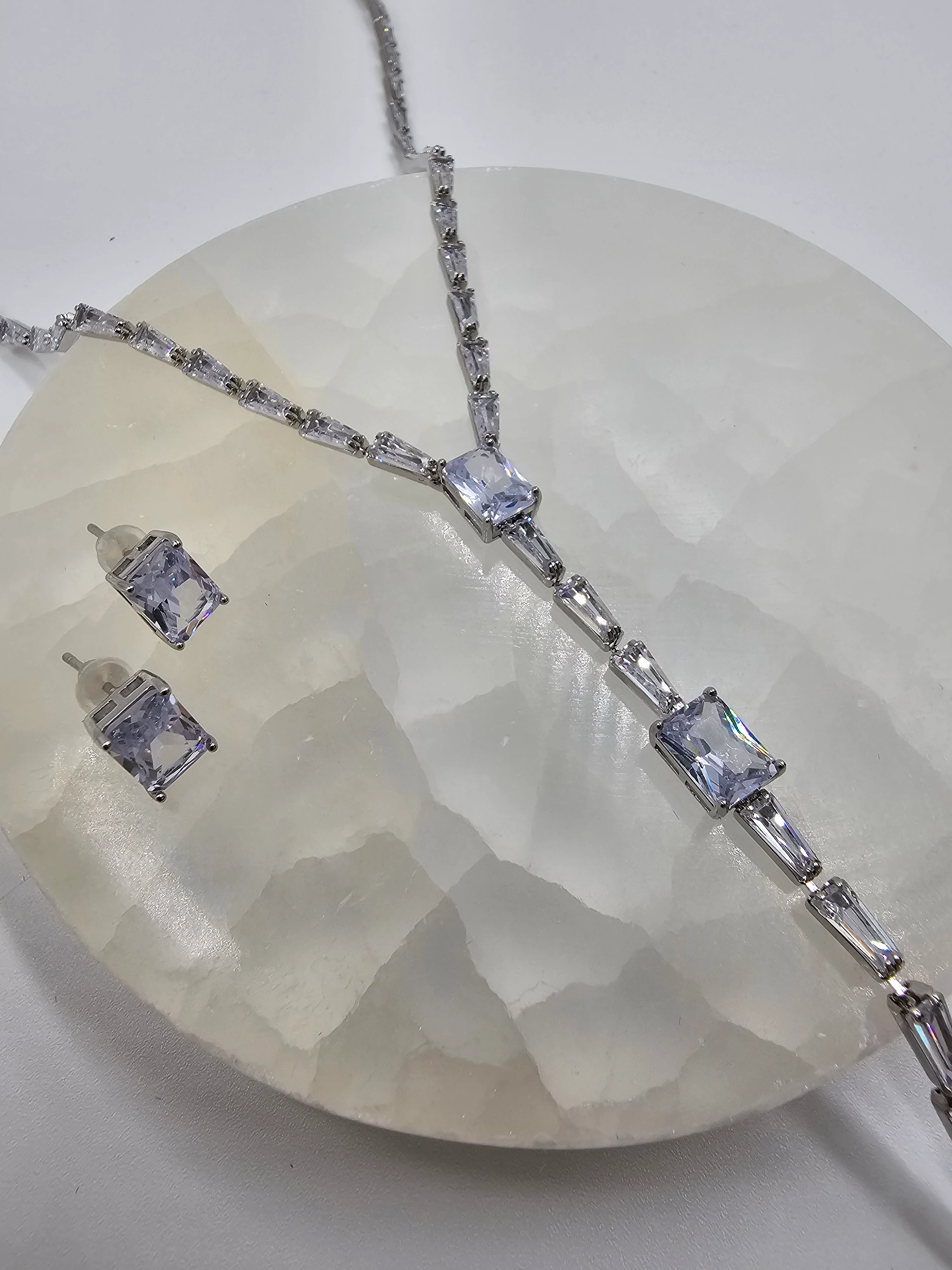 ZİRKON BAGET TEK TAŞLI SU YOLU  KÜPELİ SET