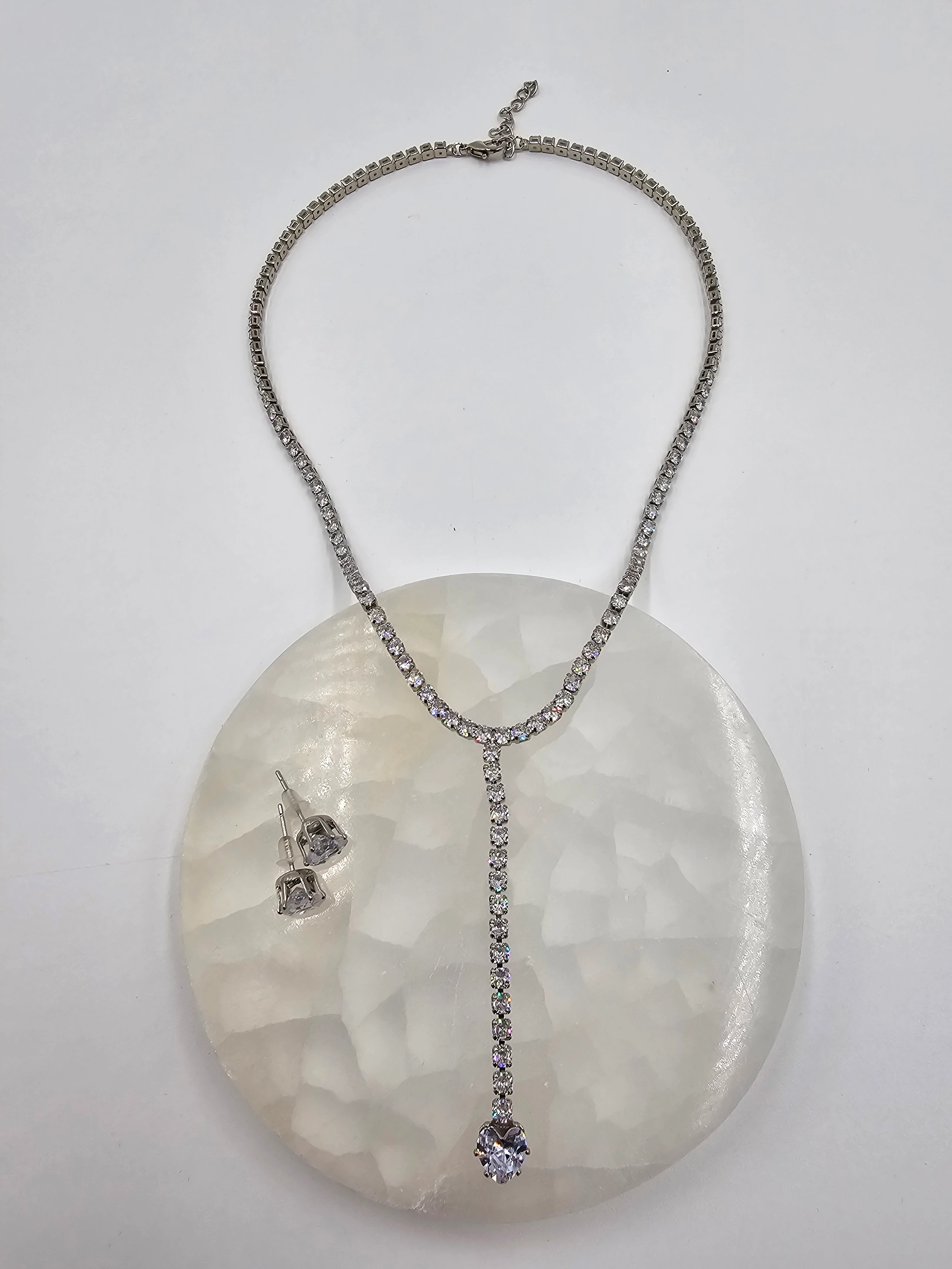 ZİRKON TEK TAŞLI SU YOLU  KÜPELİ SET