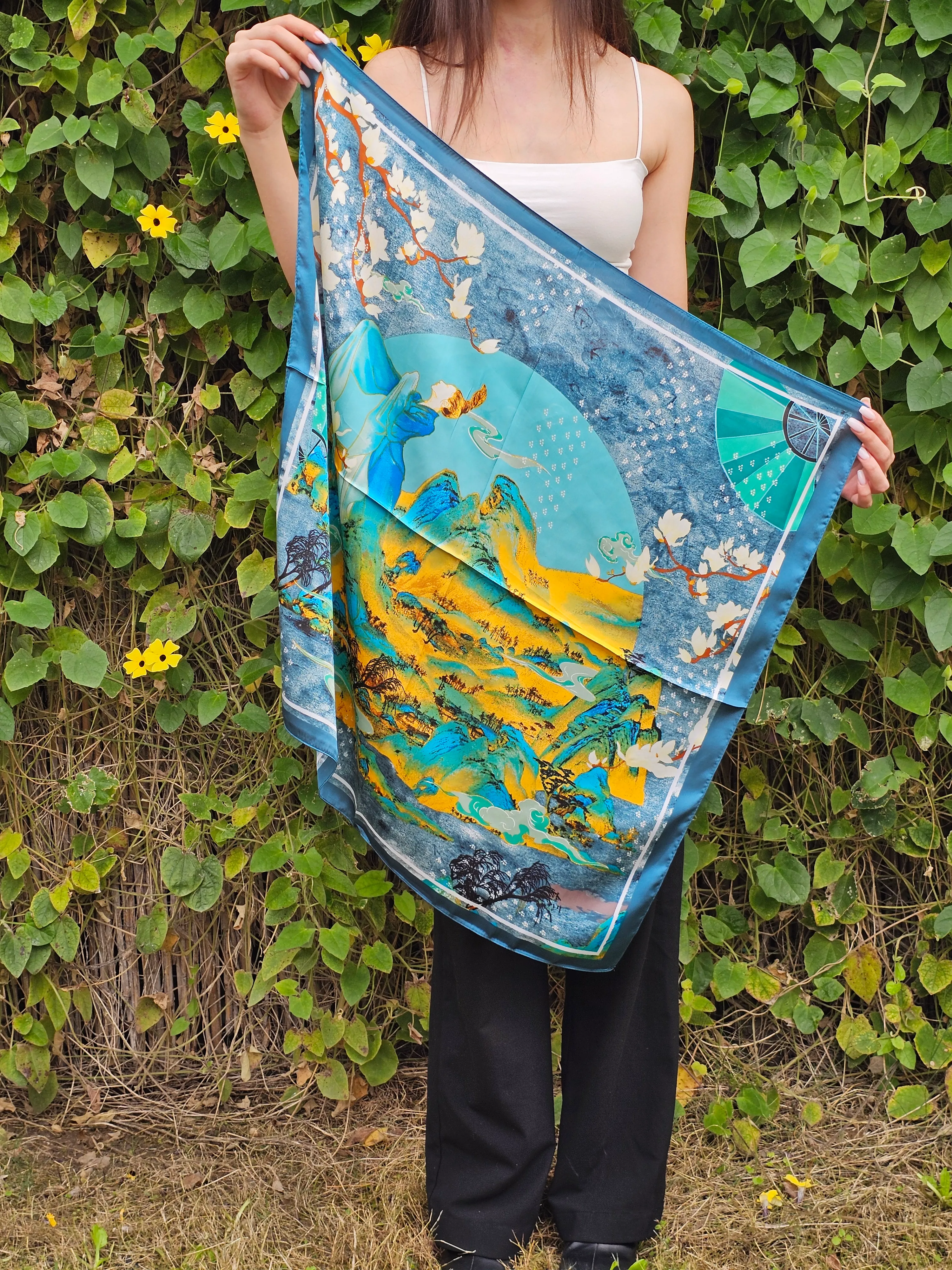 DESENLİ SATEN FULAR (70X70)