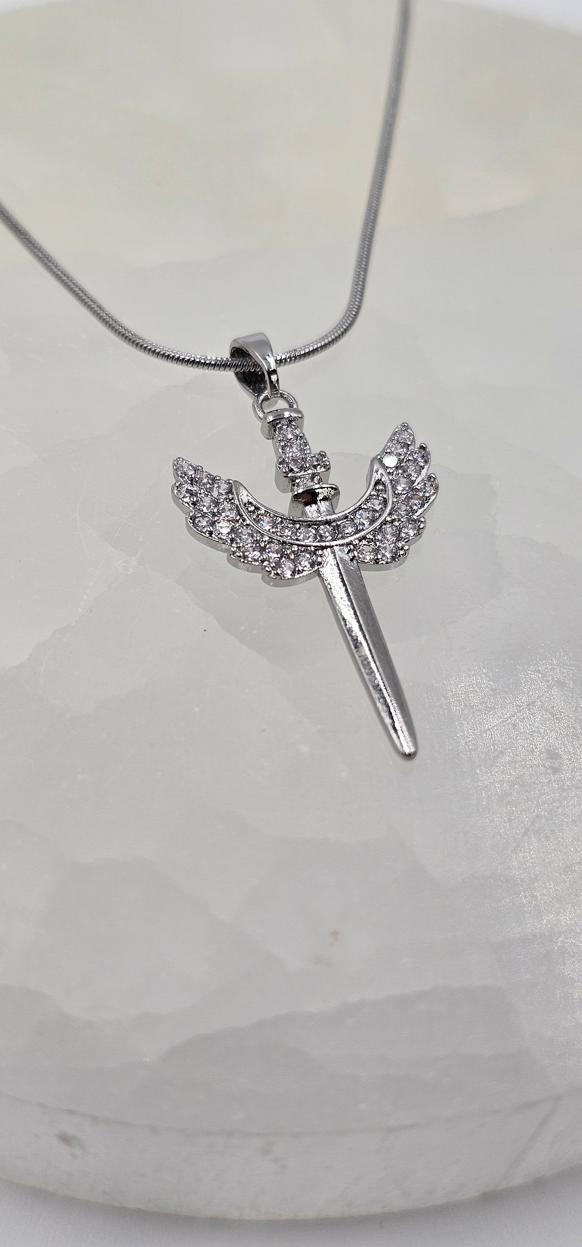 GÜMÜŞ KAPLAMA ZİRKON TAŞLI ANKA KOLYE