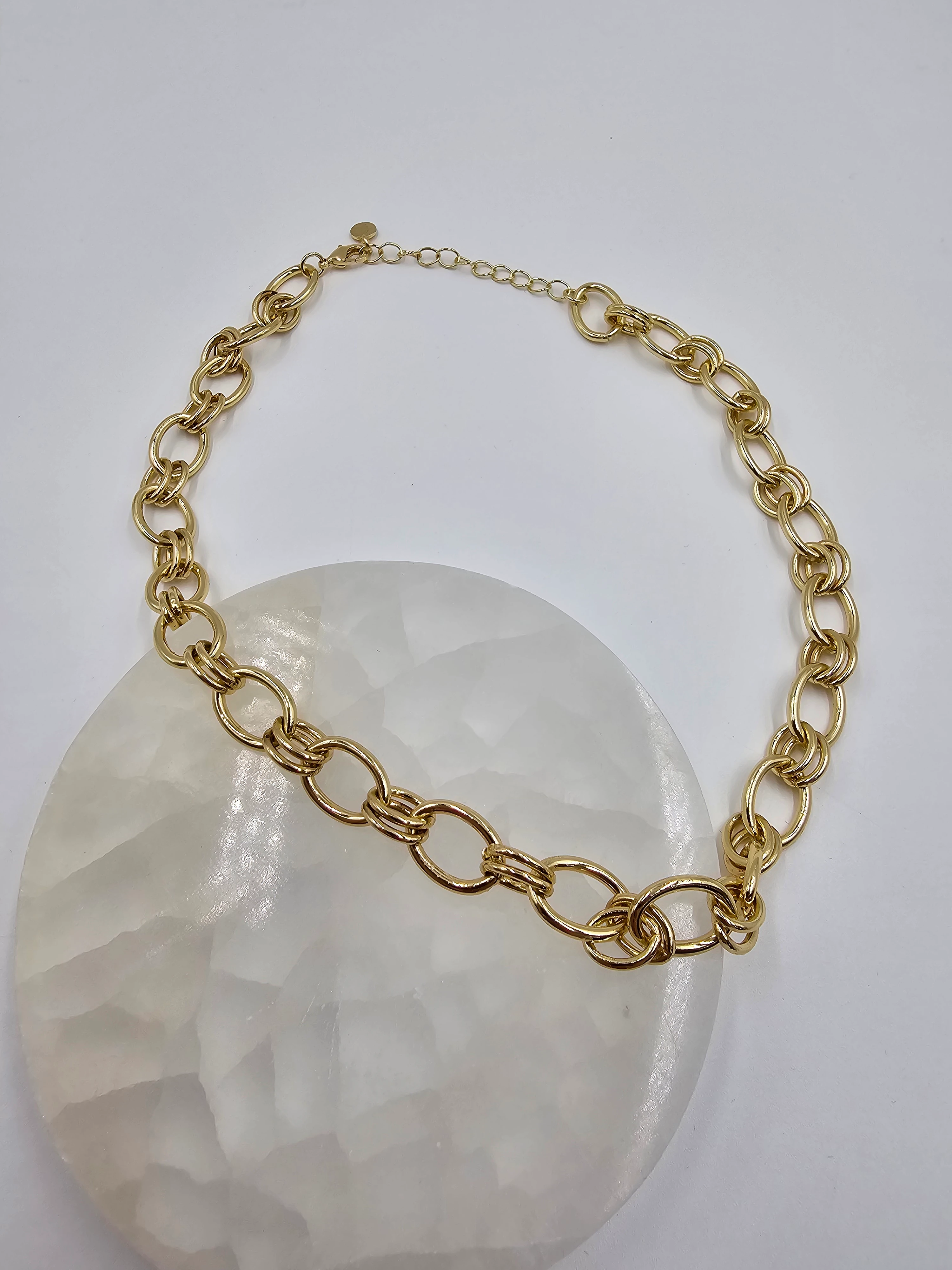 ALTIN KAPLAMA BÜYÜK HALKA ZİNCİR KOLYE