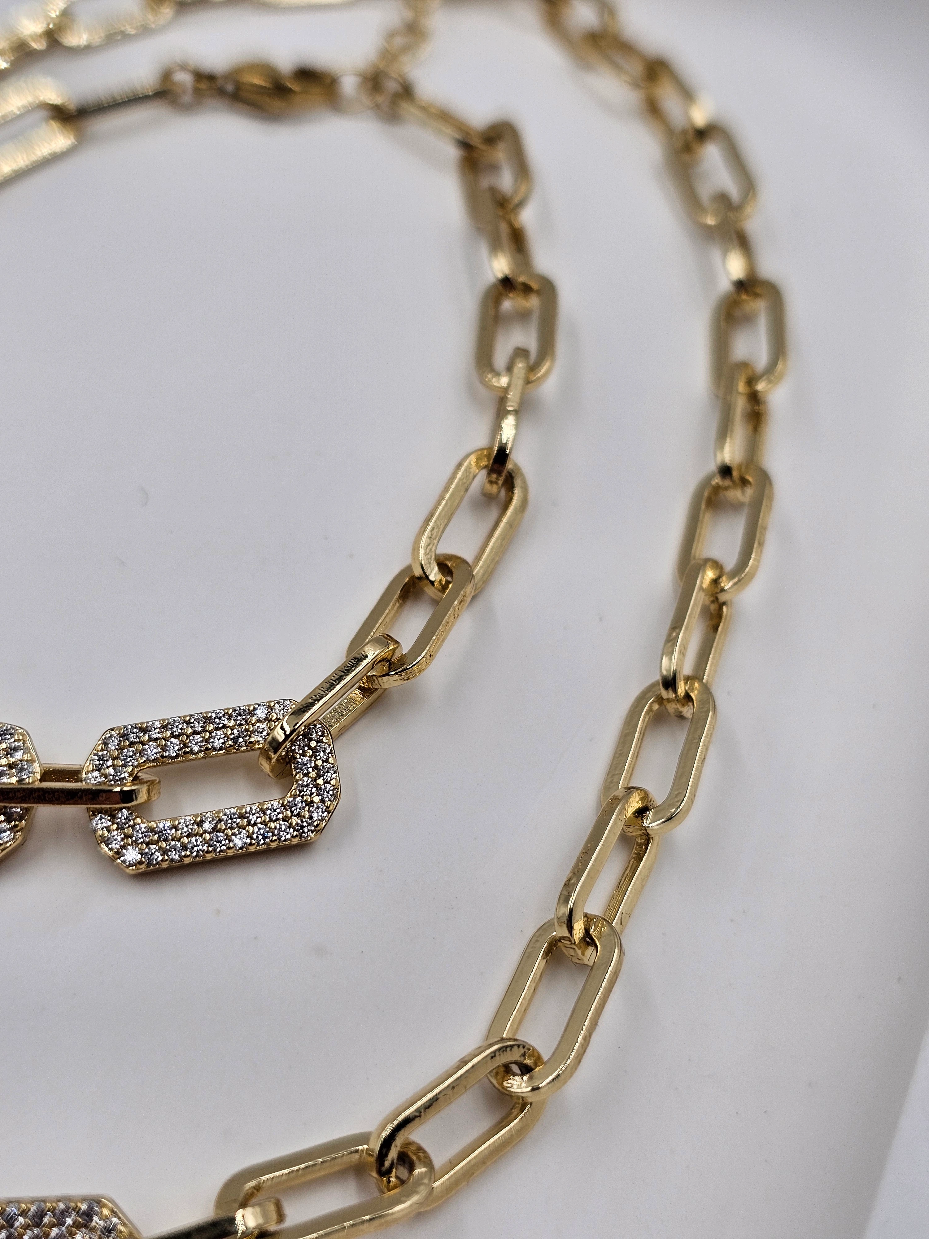 XUPİNG ALTIN KAPLAMA TASARIM ZİRKON TAŞLI  ATAÇ SET