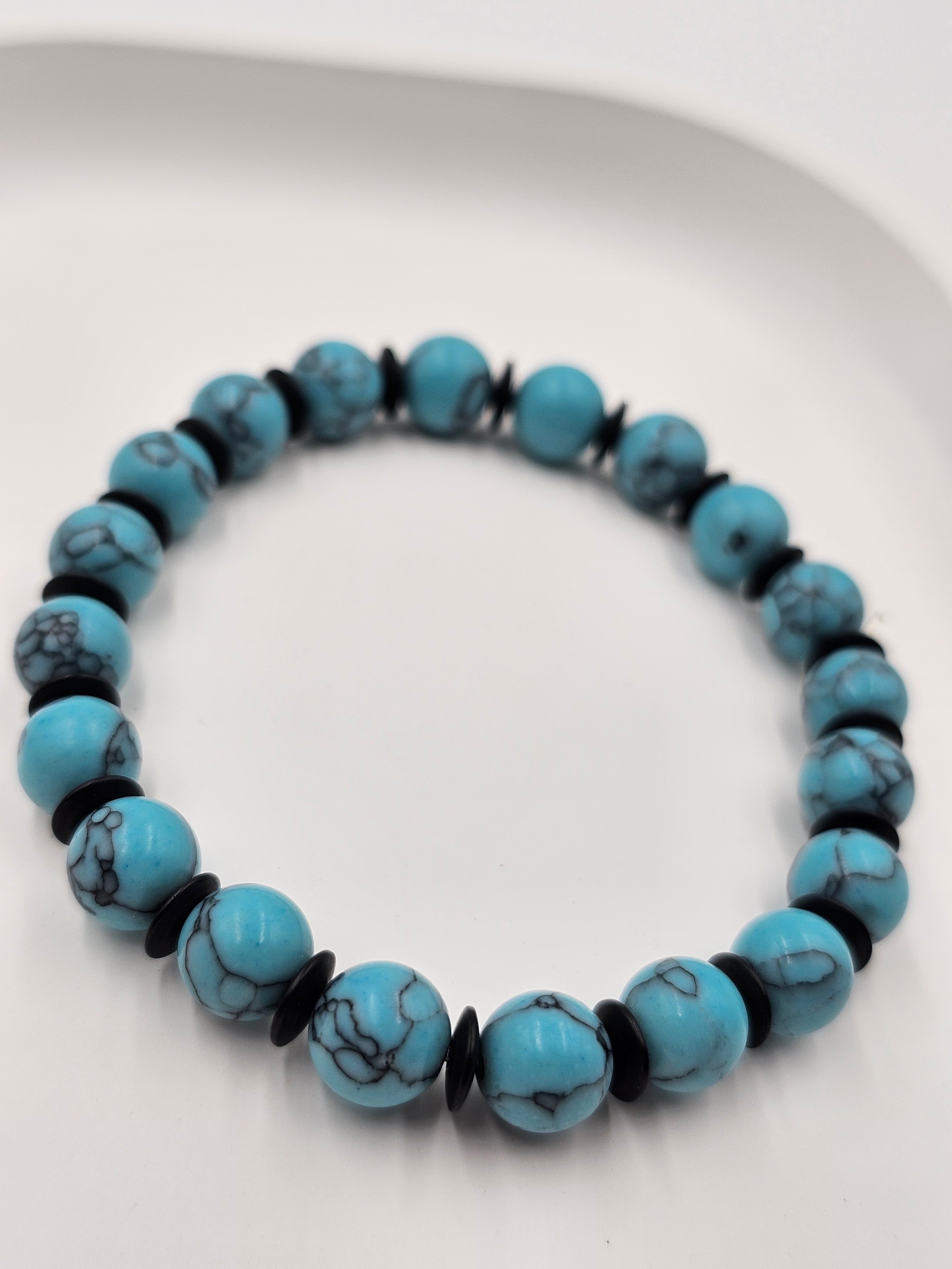 ERKEK FİRUZE DOĞAL TAŞ BİLEKLİK SİYAH ARALIKLI (ŞANS)