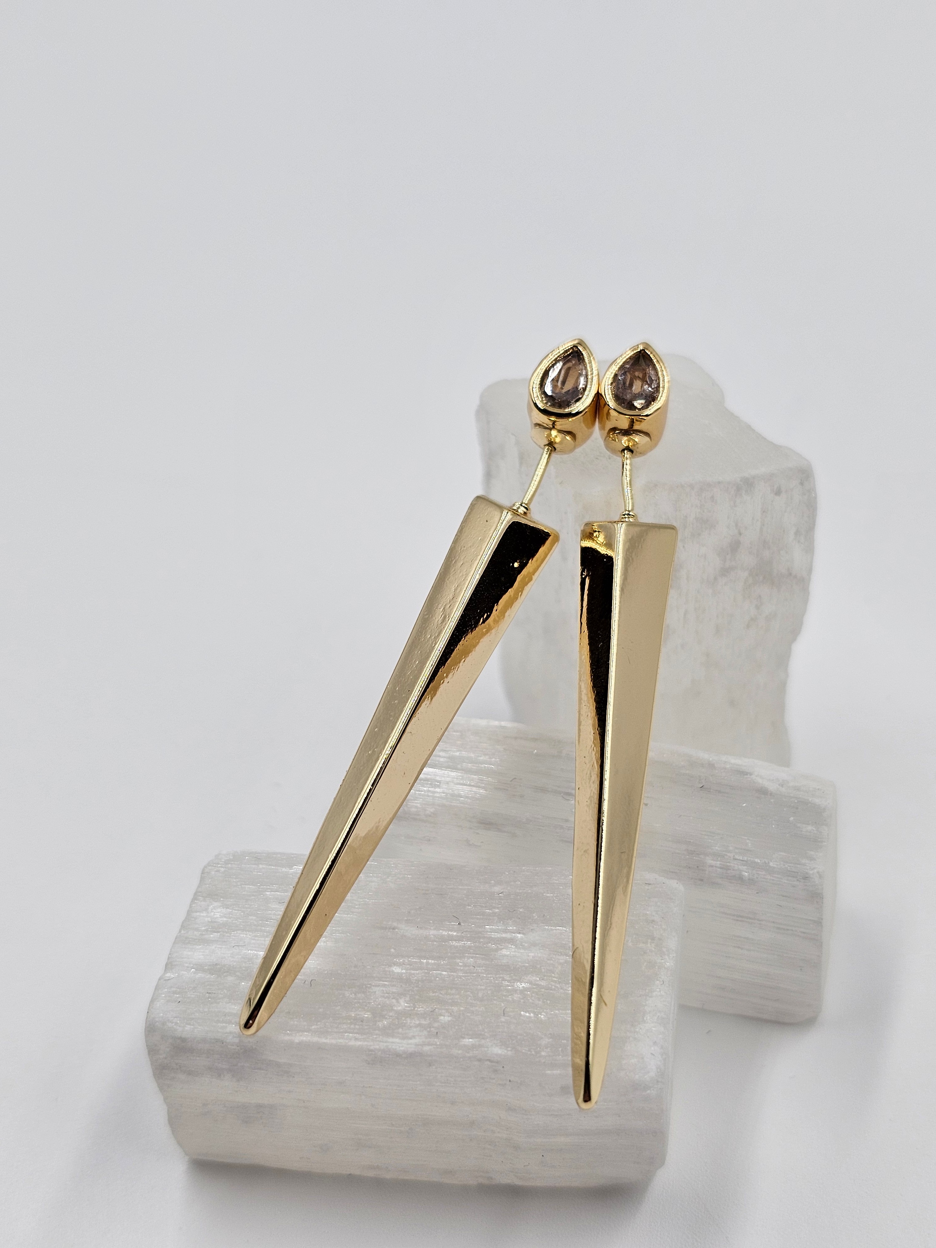 ALTIN KAPLAMA VİP SERİ TEK TAŞLI MEKİK MODEL KÜPE