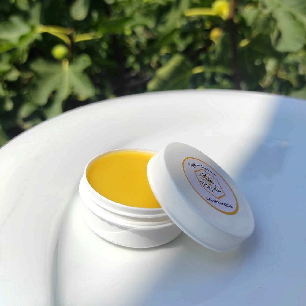 ARI SÜTLÜ BAL MUMU KREMİ (20 gr)