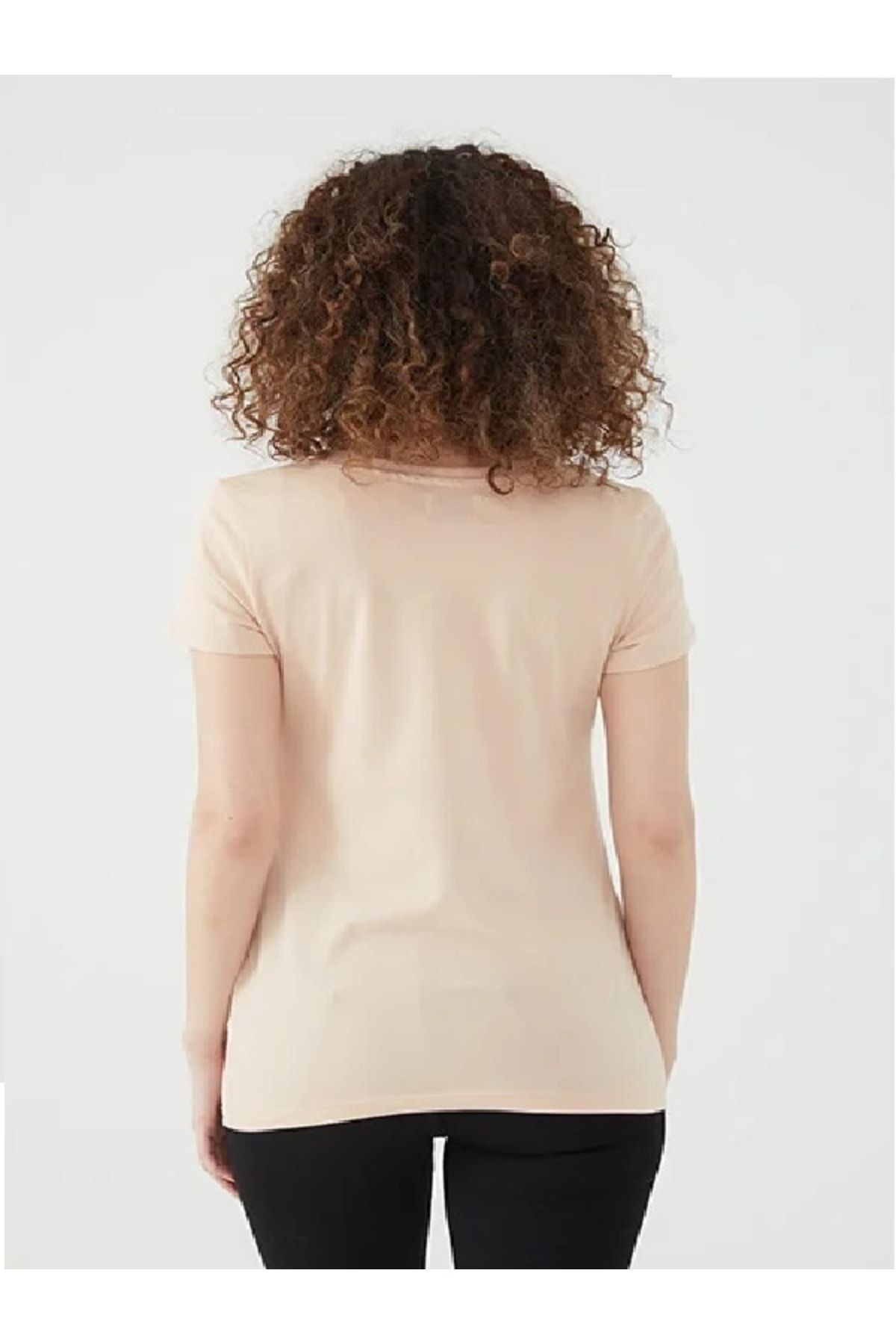 V Yaka T-shirt