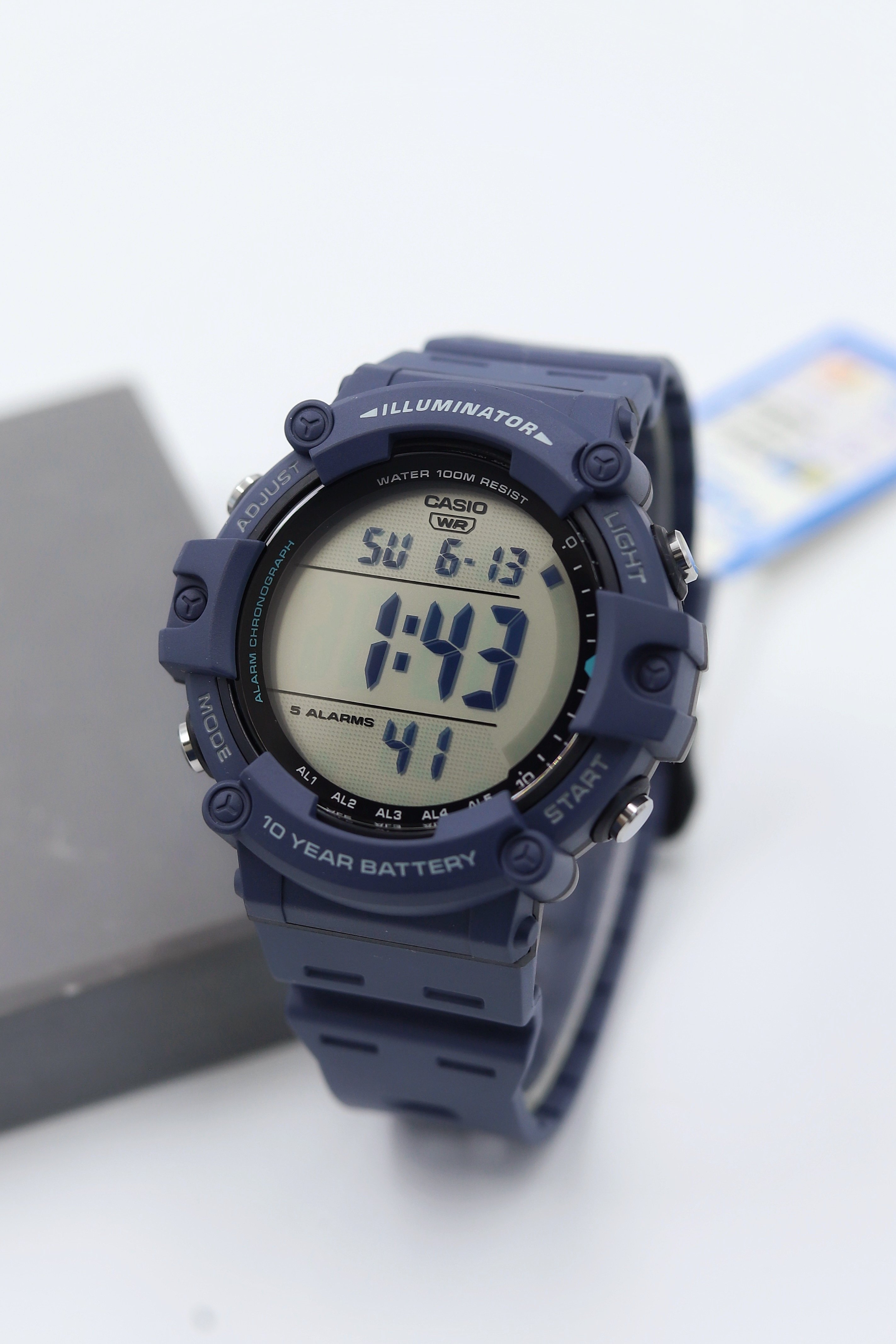 Casio Silikon Kordon Dijital Erkek Kol Saati ASW123-142CS