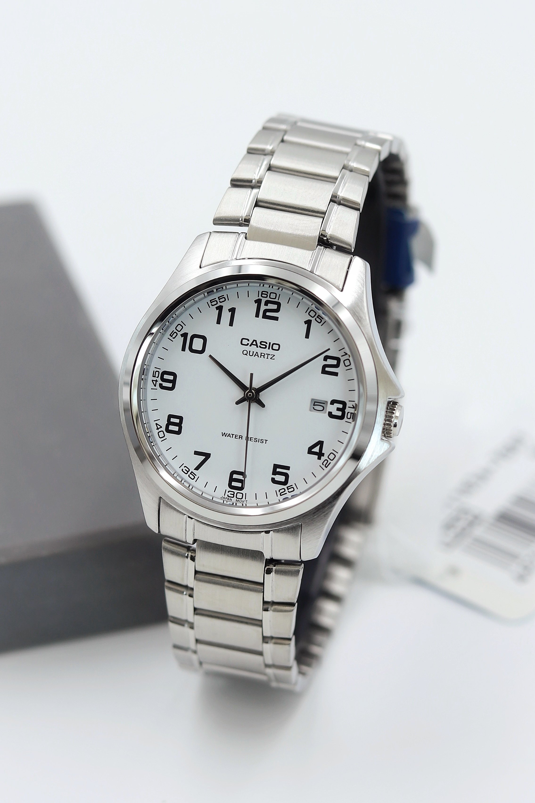 Casio Çelik Kordon Erkek Kol Saati ASW123-124CS