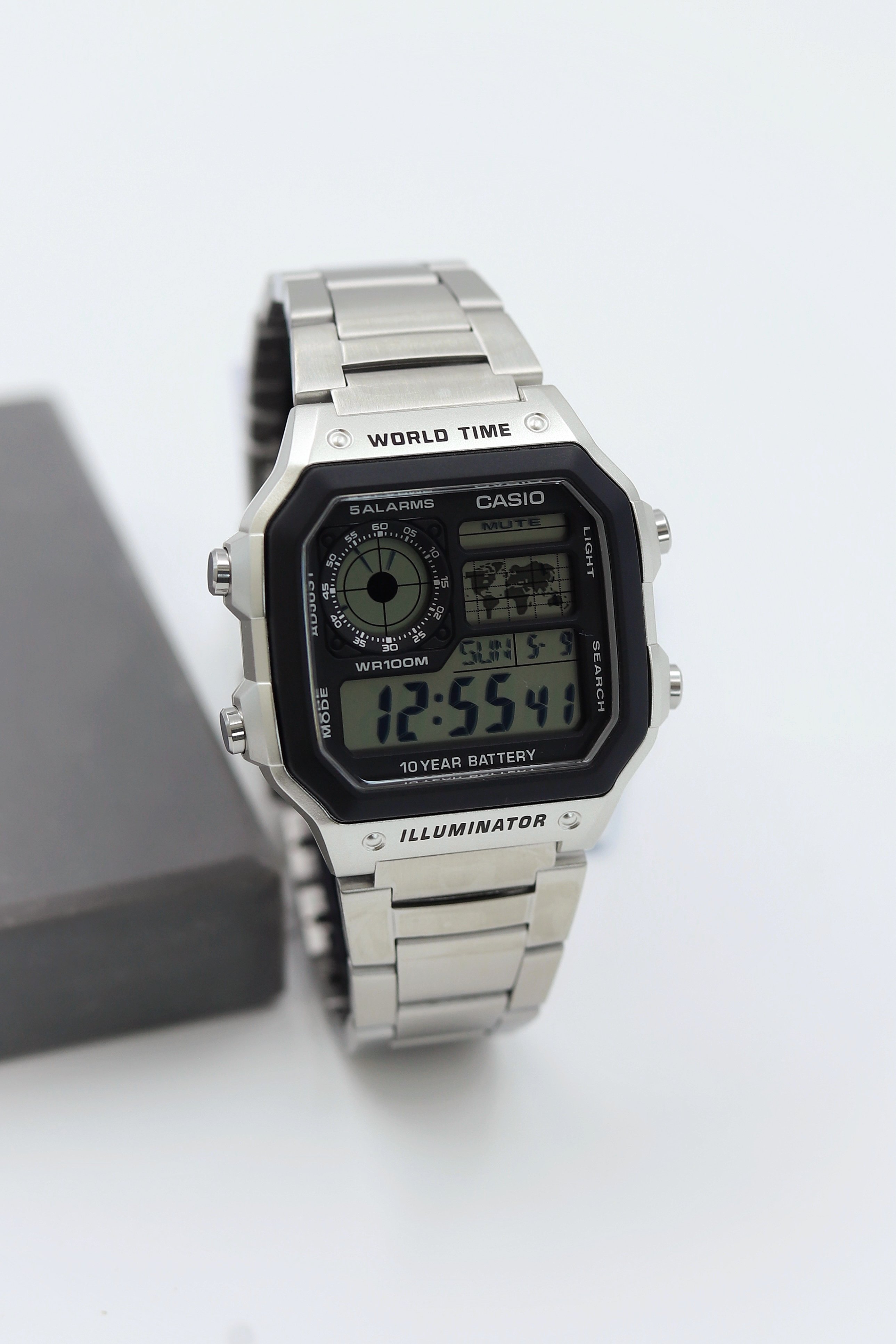 Casio Çelik Kordon Dijital Erkek Kol Saati ASW123-137CS