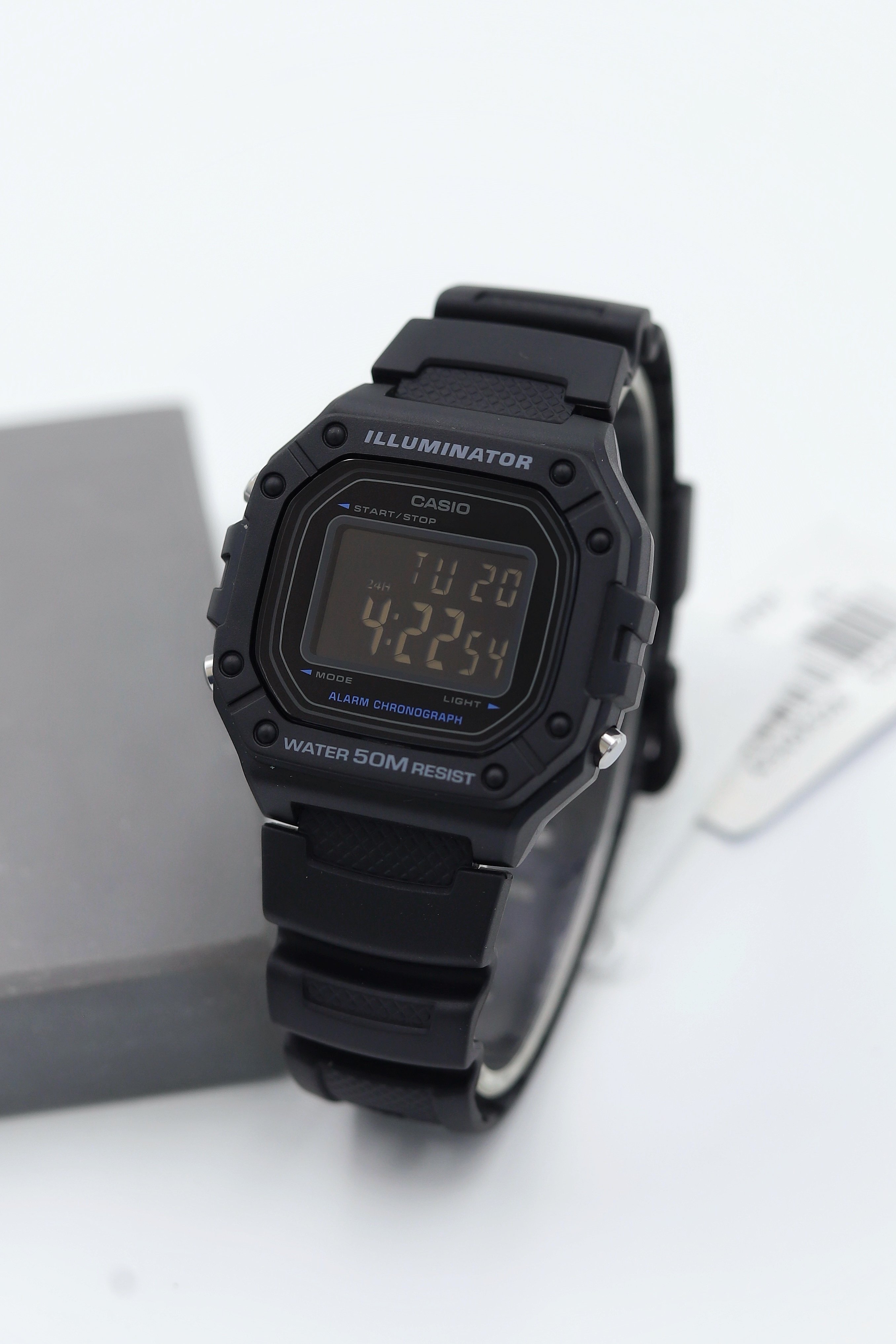 Casio Silikon Kordon Dijital Erkek Kol Saati ASW123-144CS