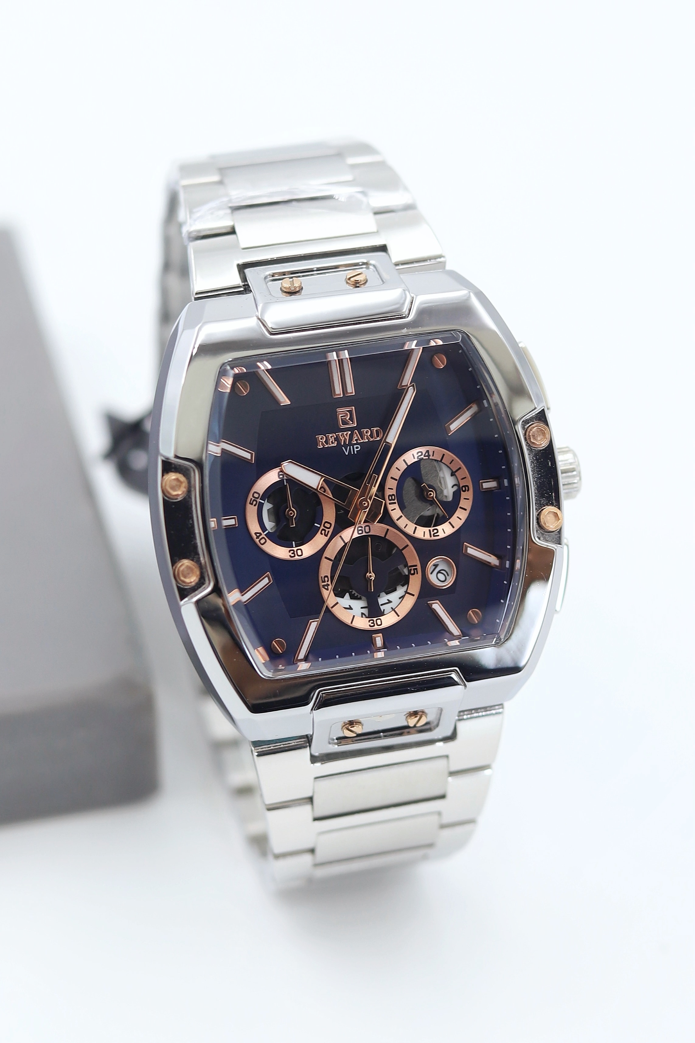 Reward Çelik Kordon Erkek Kol Saati ASW123-i1849RW