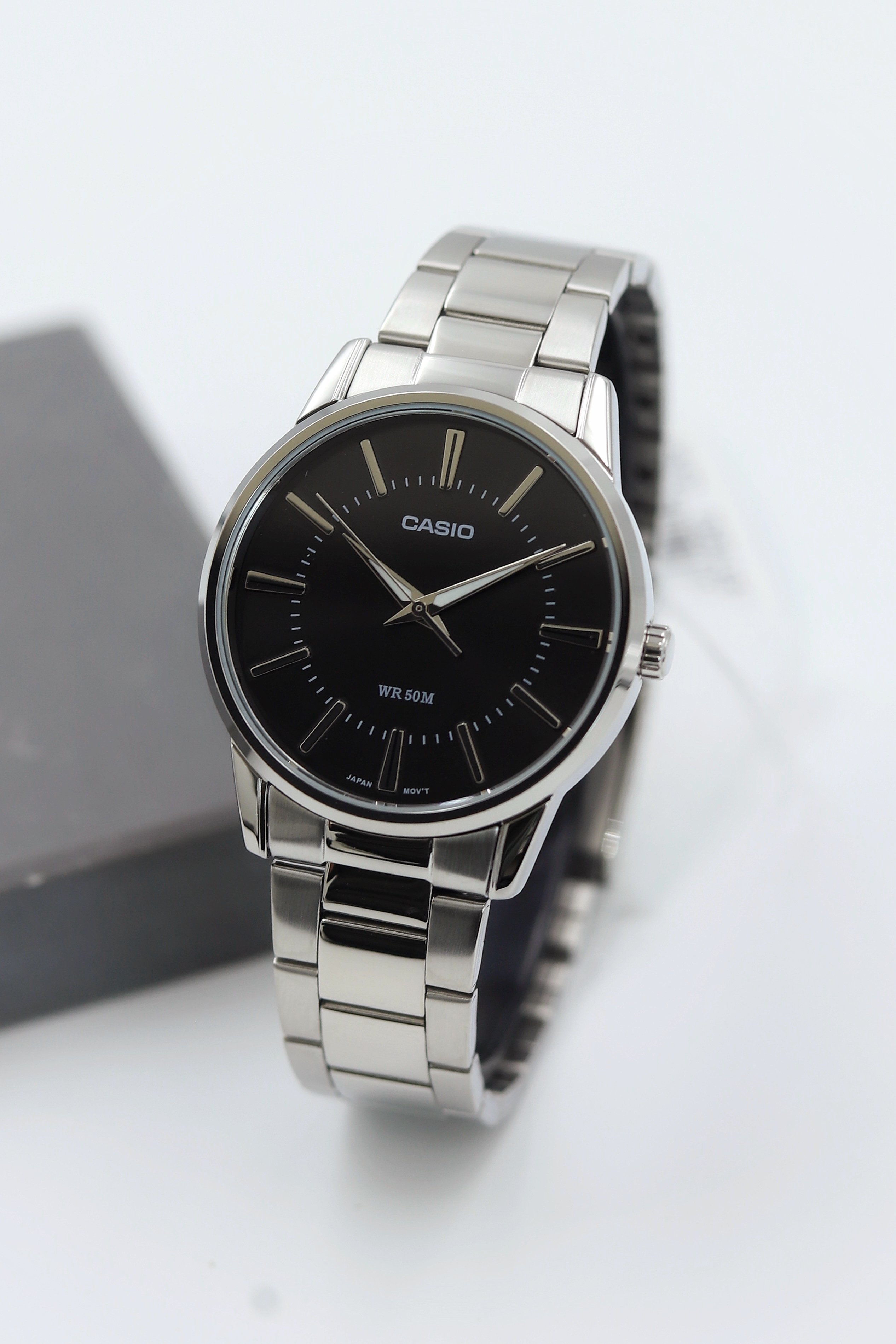 Casio Çelik Kordon Erkek Kol Saati ASW123-123CS