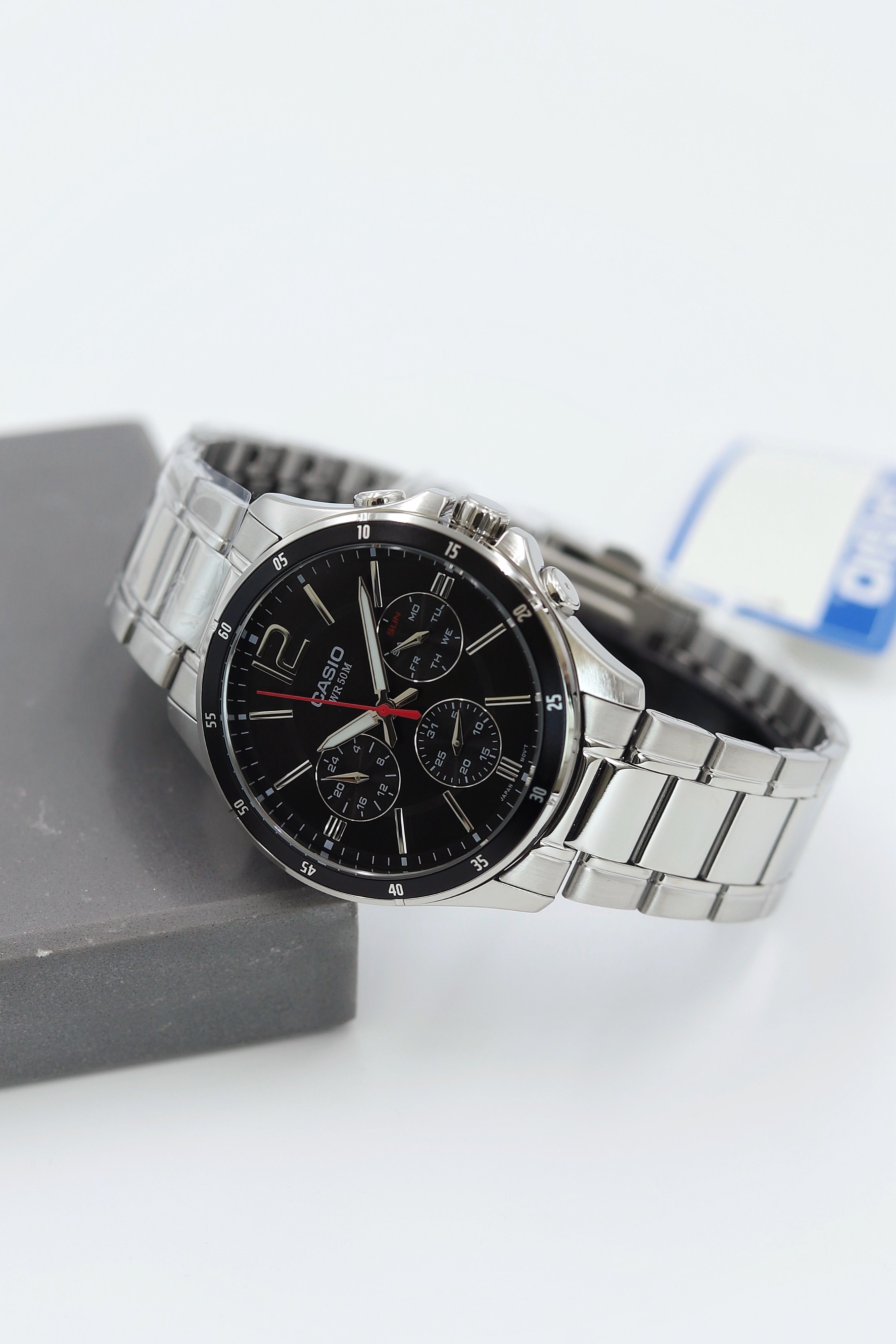 Casio Çelik Kordon Erkek Kol Saati ASW123-135CS
