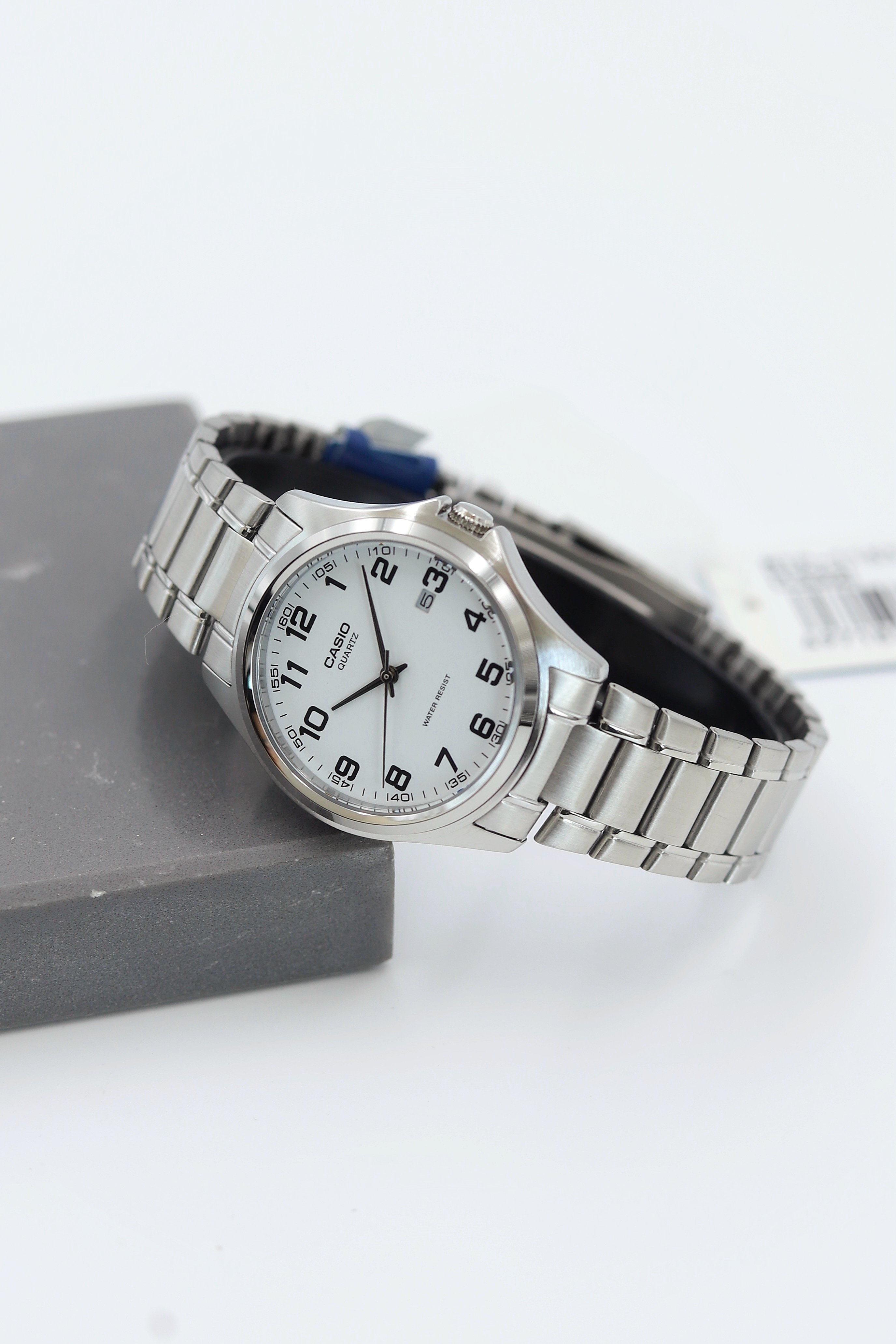 Casio Çelik Kordon Erkek Kol Saati ASW123-124CS