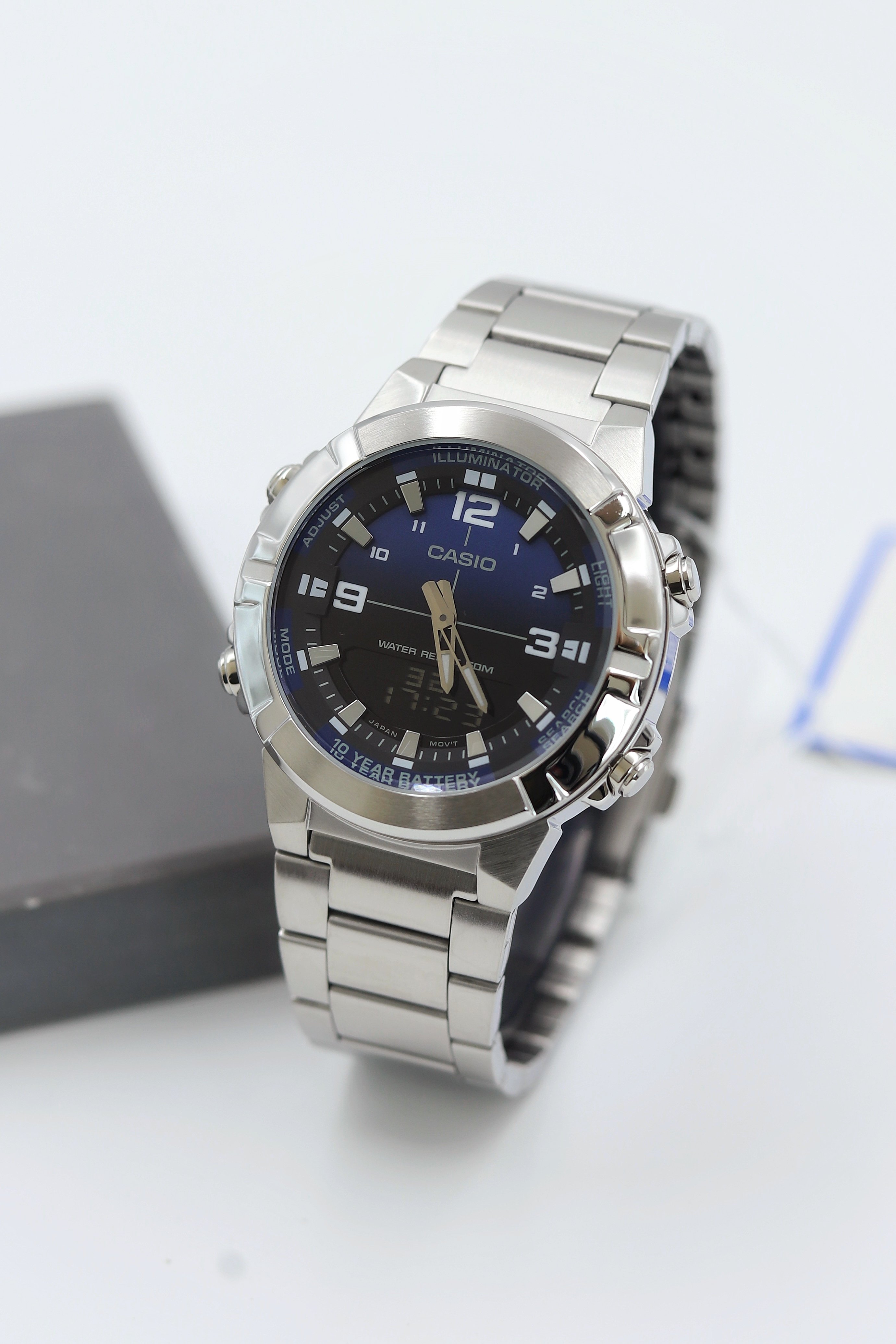 Casio Çelik Kordon Dijital Erkek Kol Saati ASW123-139CS