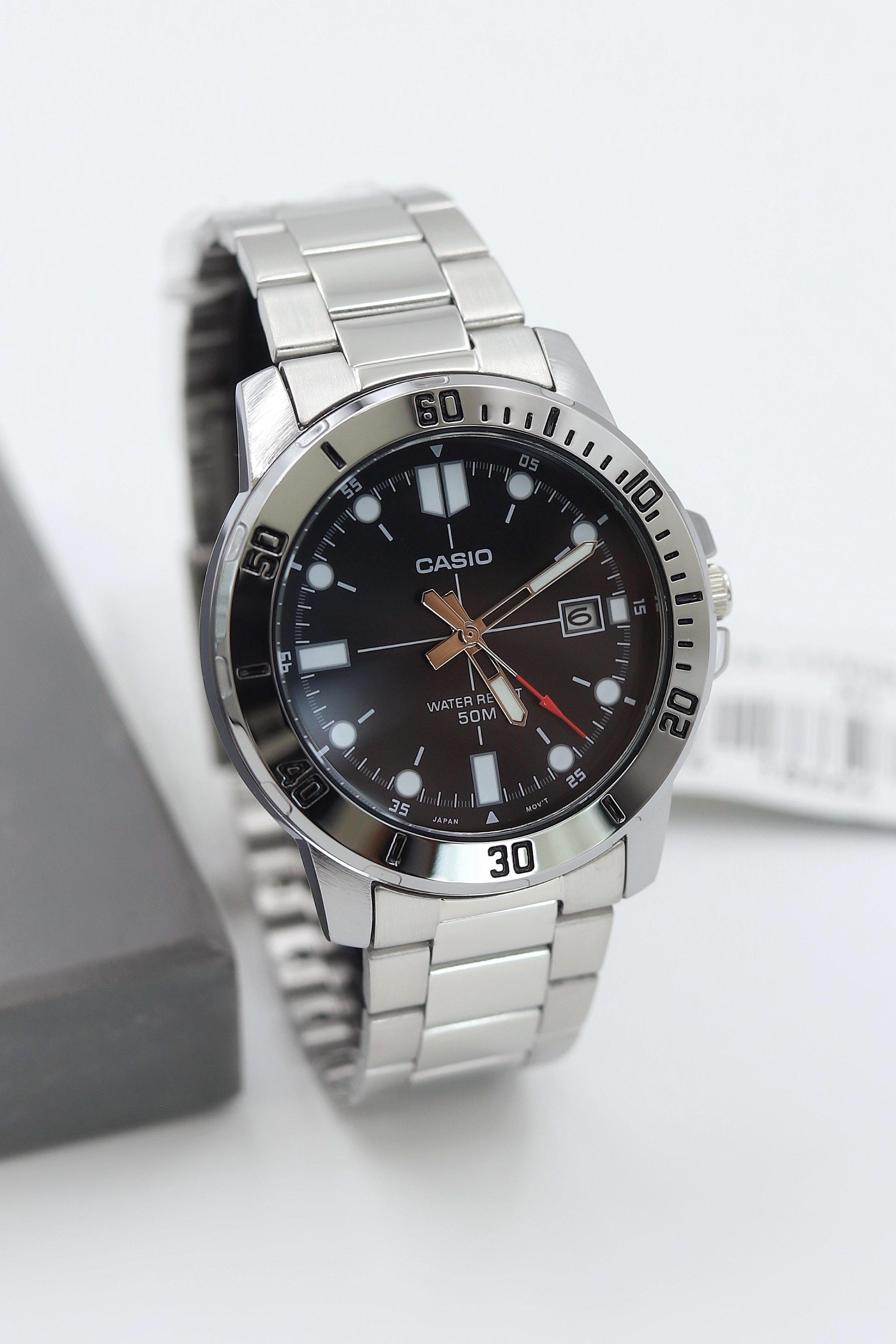 Casio Çelik Kordon Erkek Kol Saati ASW123-119CS