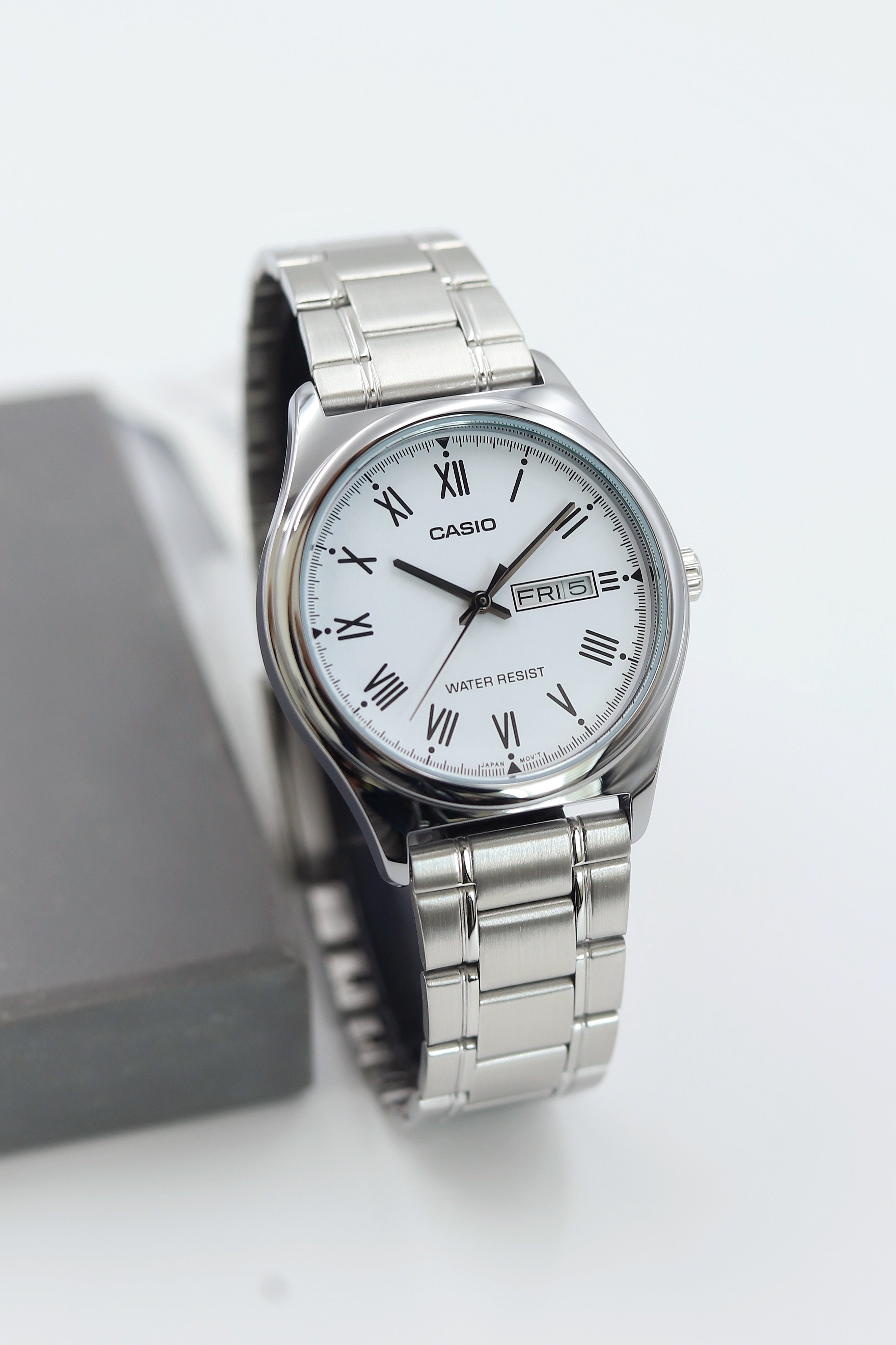 Casio Çelik Kordon Erkek Kol Saati ASW123-102CS