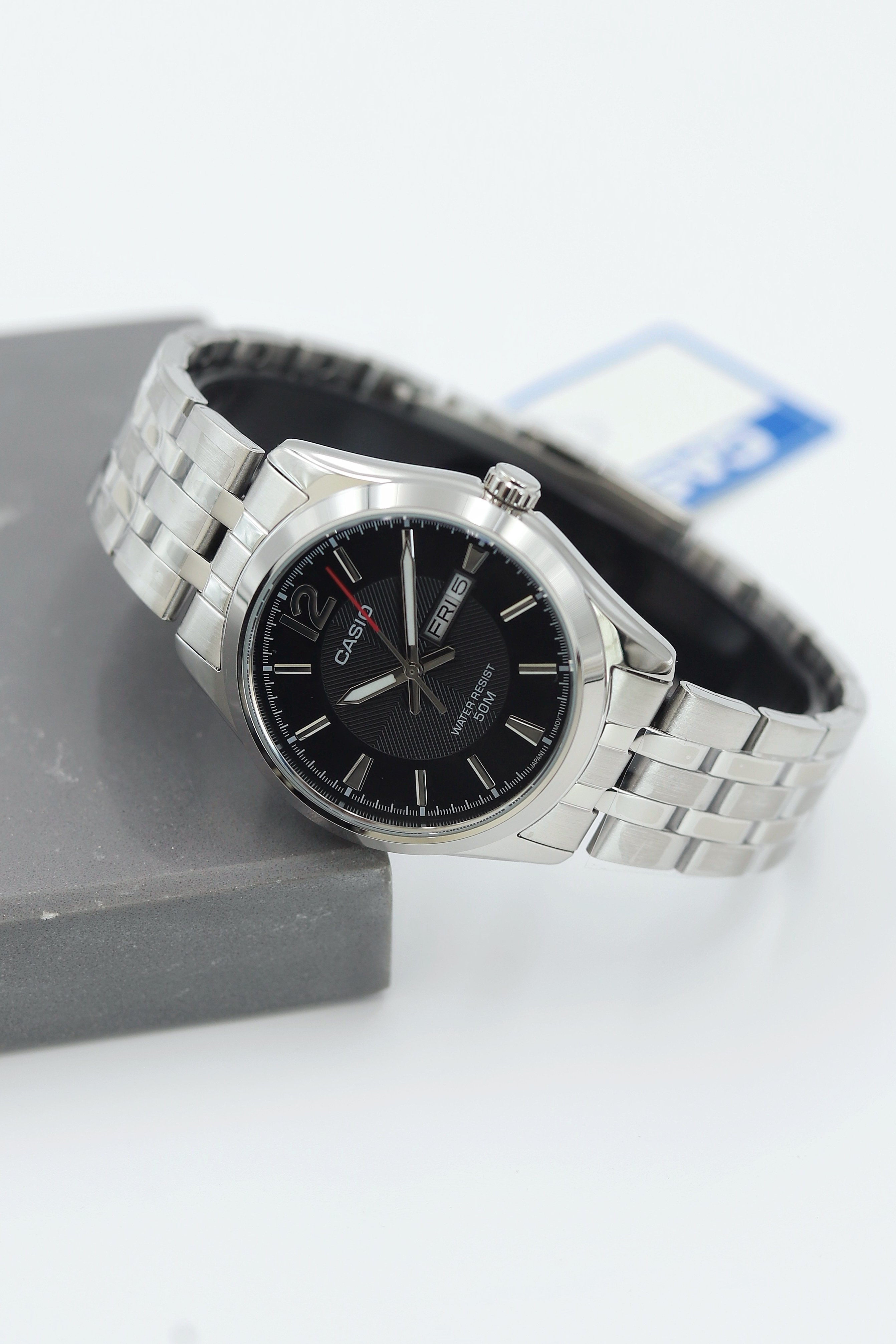 Casio Çelik Kordon Erkek Kol Saati ASW123-101CS