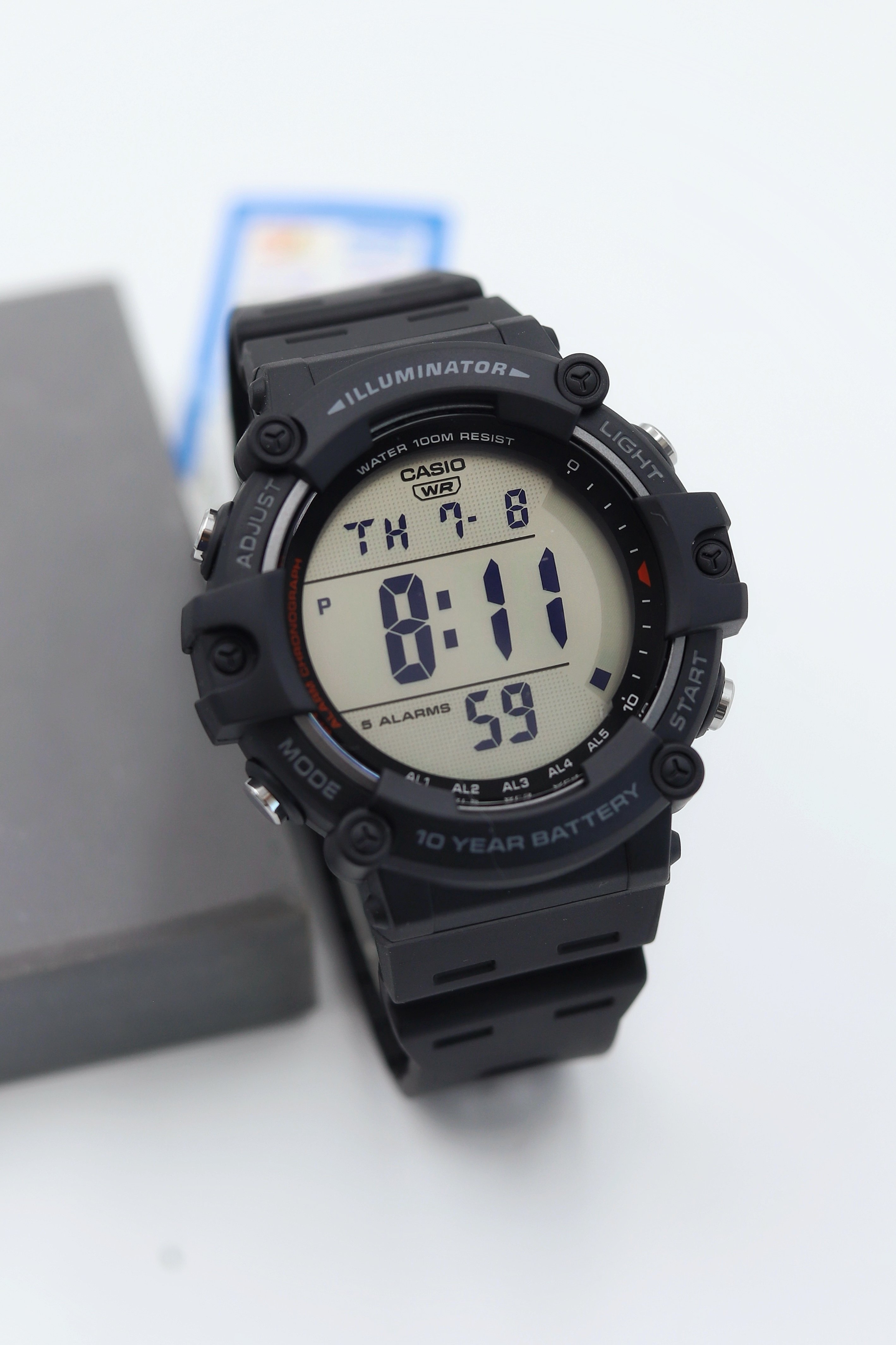Casio Silikon Kordon Dijital Erkek Kol Saati ASW123-140CS