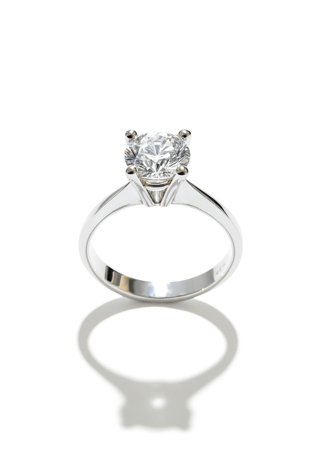 Solitaire Diamond 14K White Gold Ring