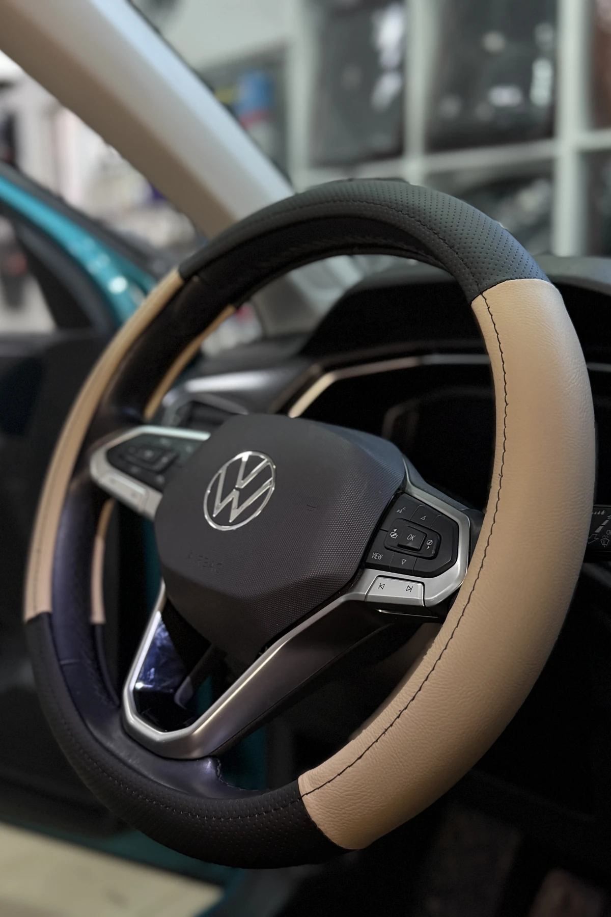 Lord Serisi Delikli Deri Çift Parça Direksiyon Kılıfı 