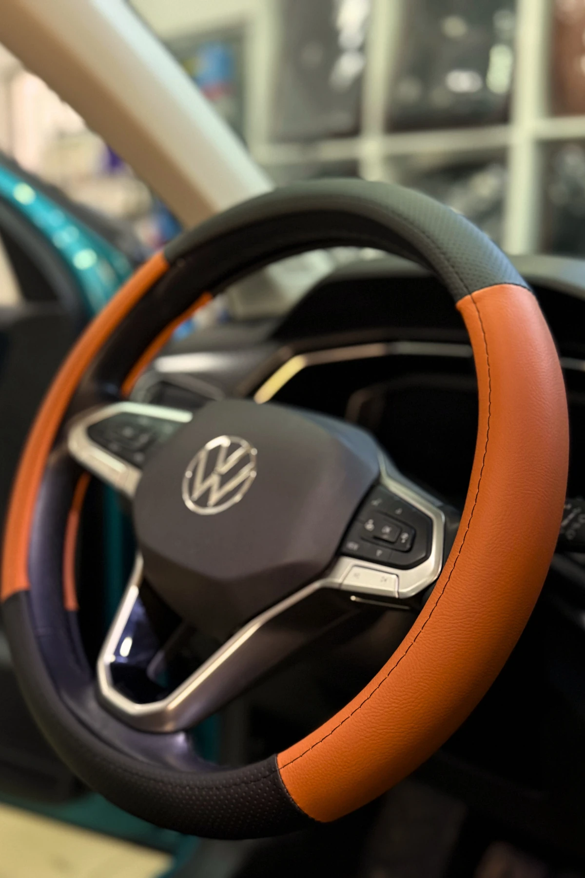 Lord Serisi Delikli Deri Çift Parça Direksiyon Kılıfı 