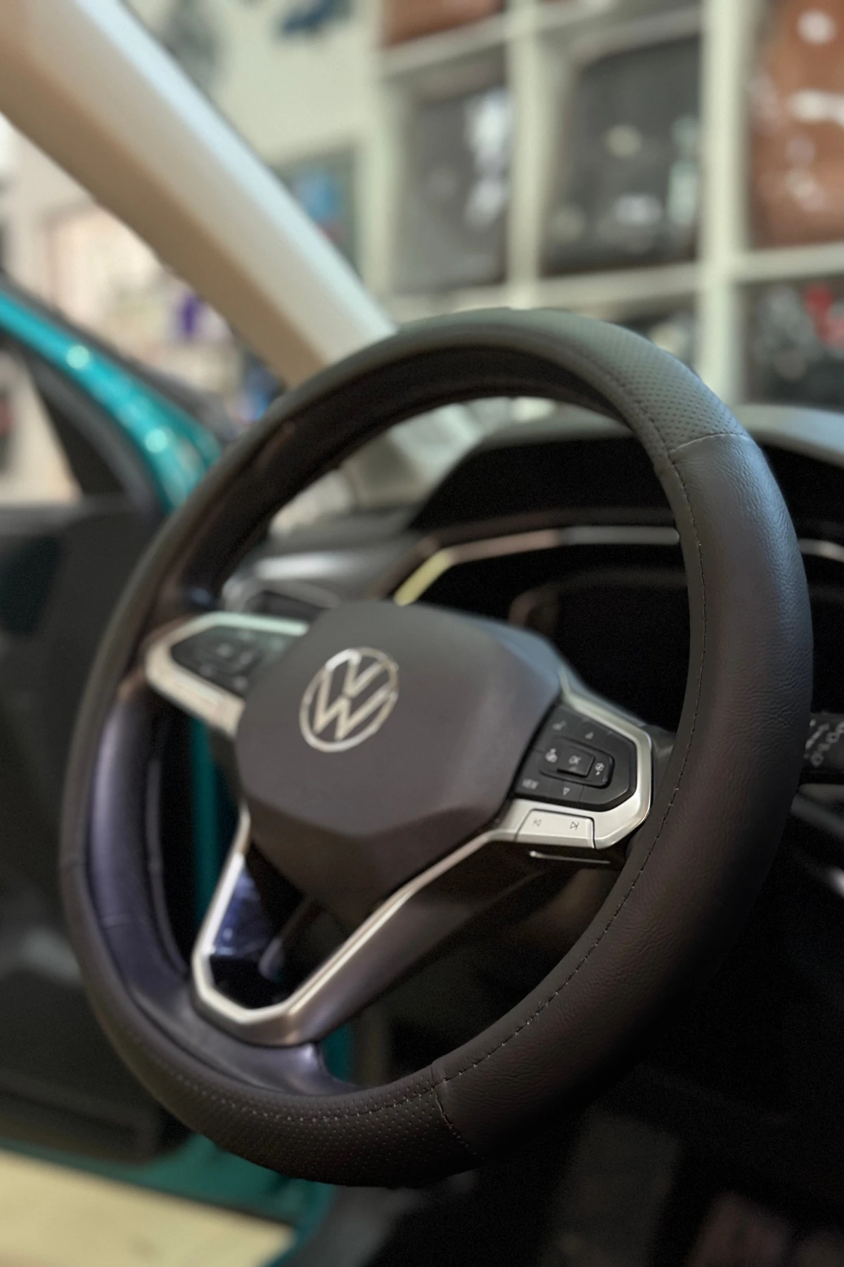 Lord Serisi Delikli Deri Çift Parça Direksiyon Kılıfı 