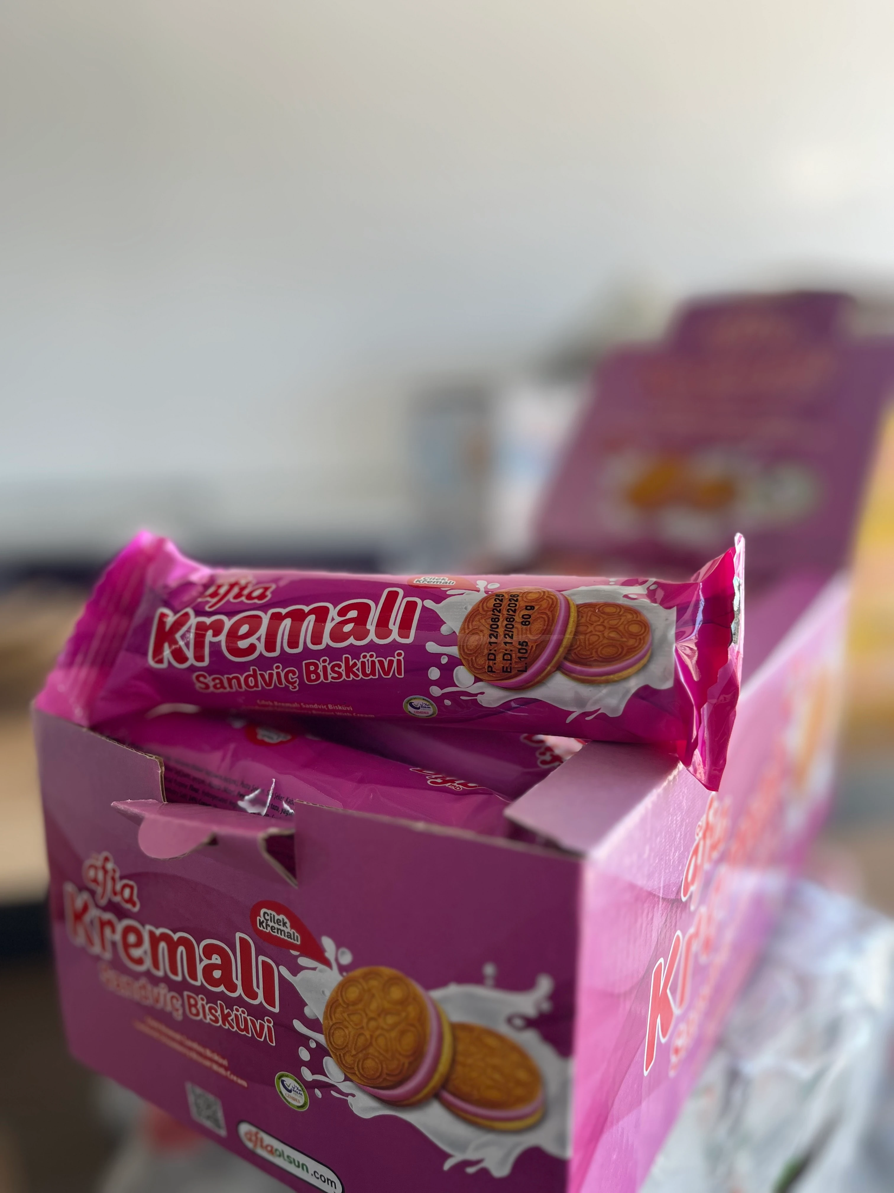 Afia Çilek Kremalı Bisküvi