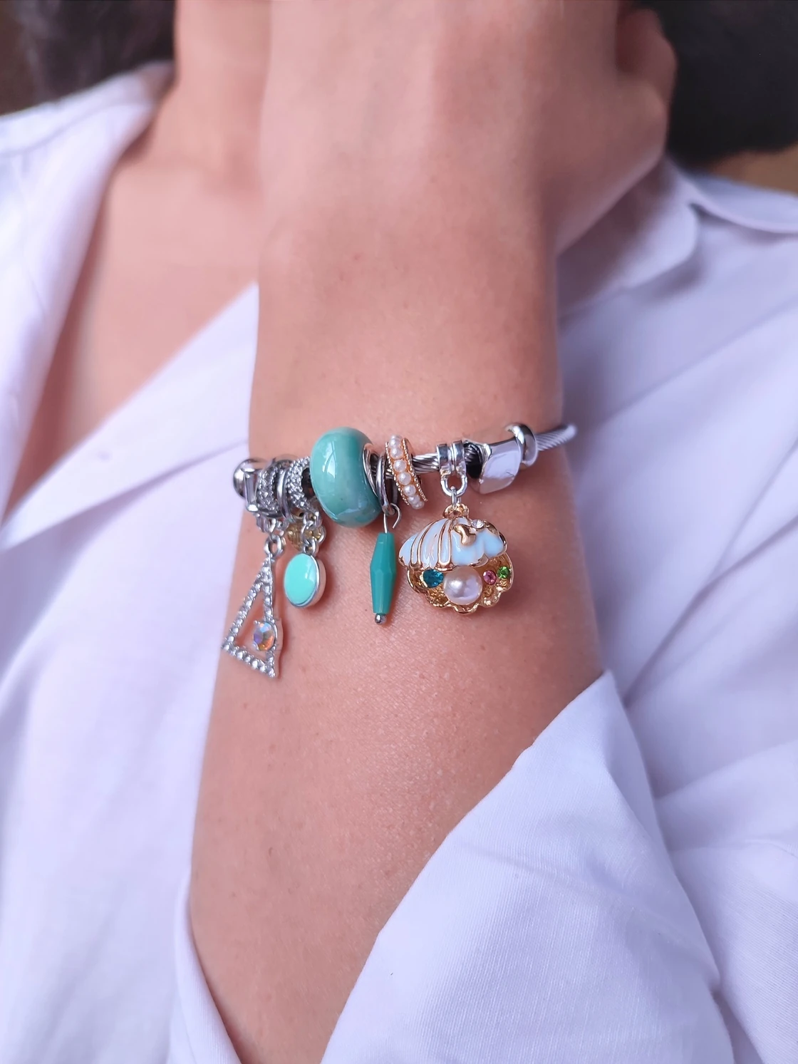 Pandora Bileklik Siyah İstiridyeli Deniz Kabuklu Çelik Kadın Bileklik