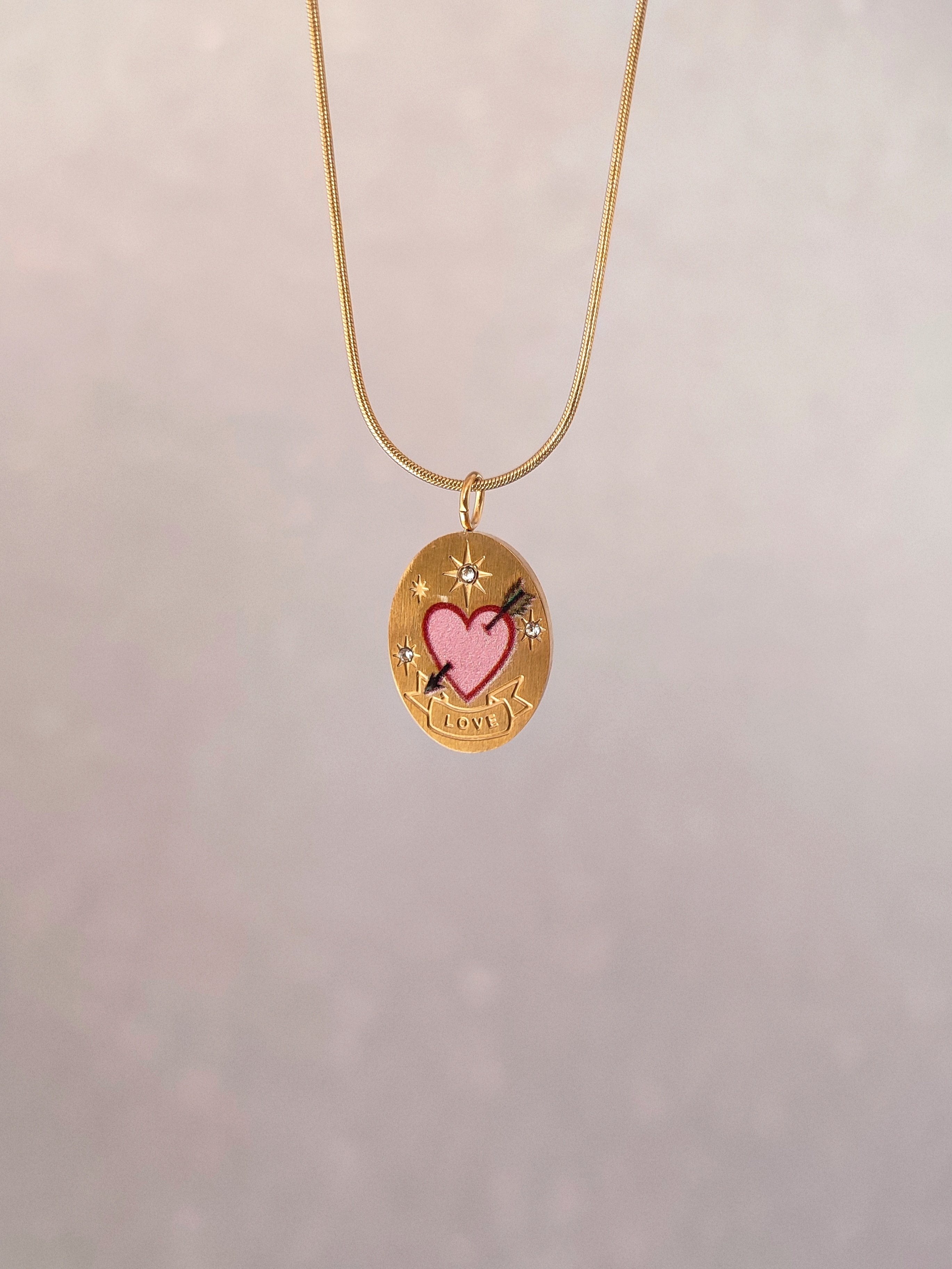 Kadın Çelik Gold Kalp Motifli Vintage Kolye