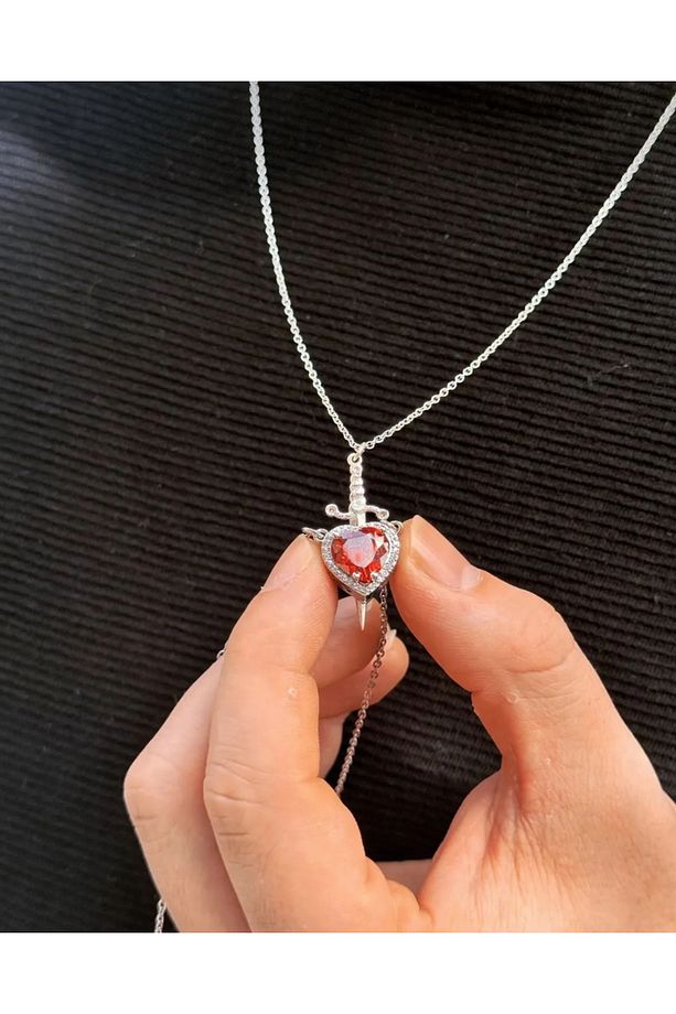 Çelik Kırmızı Kalp ve Kılıç Sevgili Çift Kolyesi