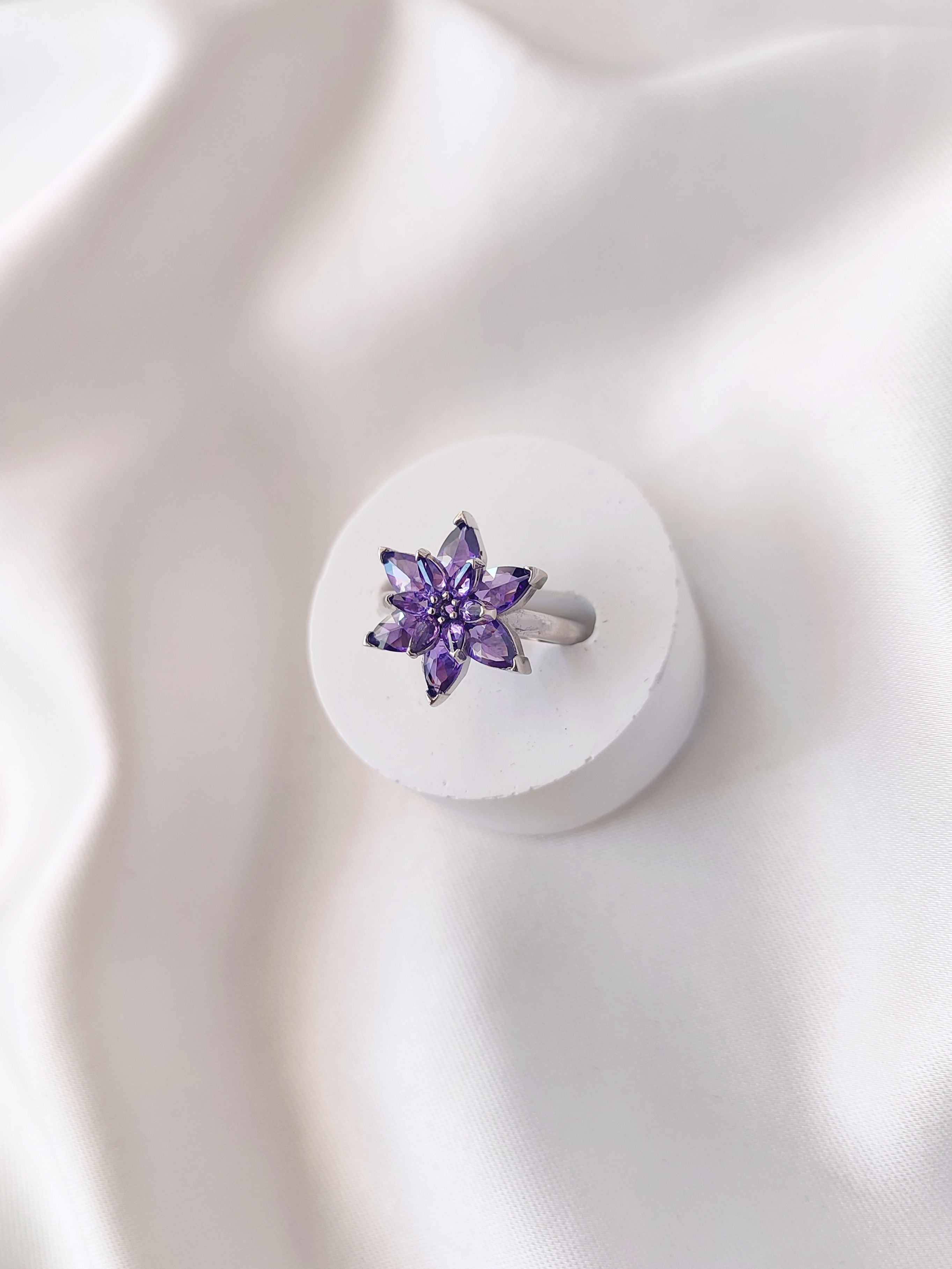 925 Ayar Gümüş Ayarlanabilir Lotus Çiçeği Yüzük