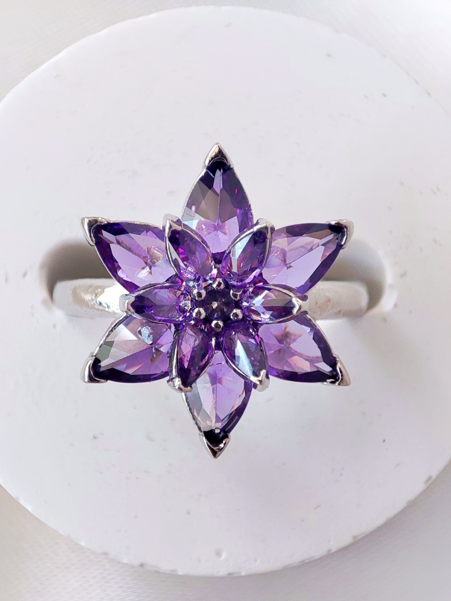 925 Ayar Gümüş Ayarlanabilir Lotus Çiçeği Yüzük