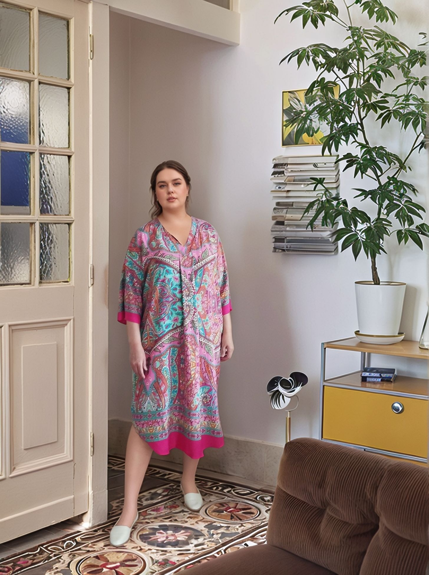 Fuşya V Yaka Şal Desenli Elbise