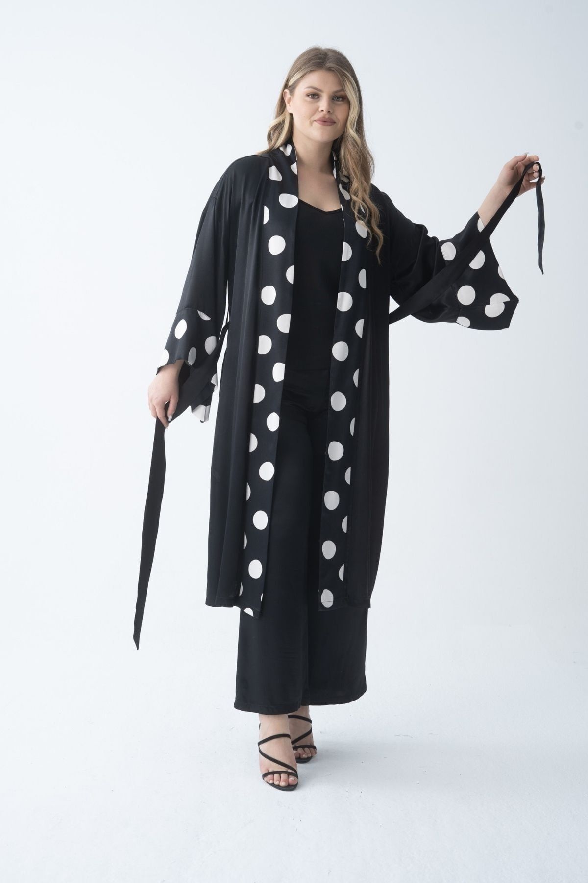 Büyük Beden Şal Yaka Siyah Sabahlık & Kimono