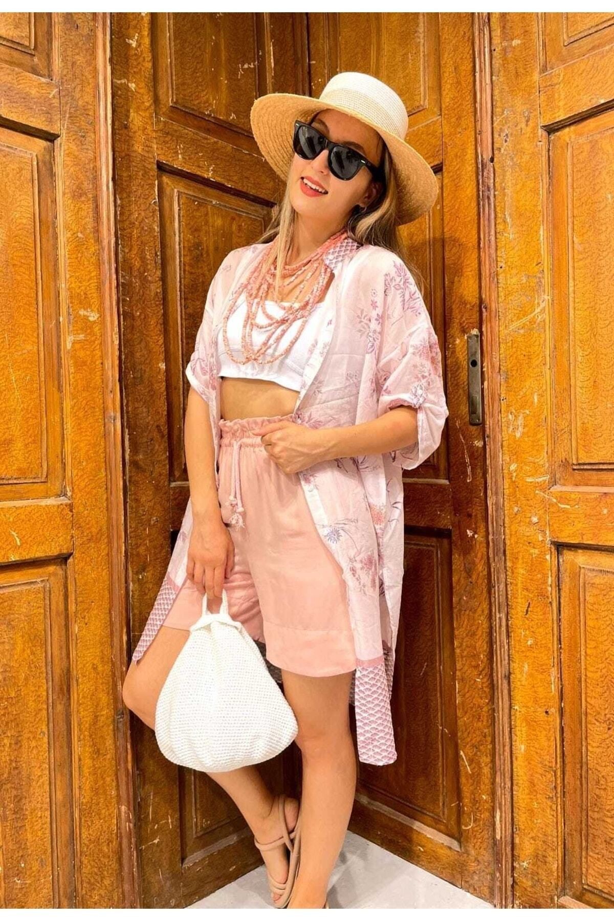 Açık Pembe Çiçekli Uzun Gömlek
