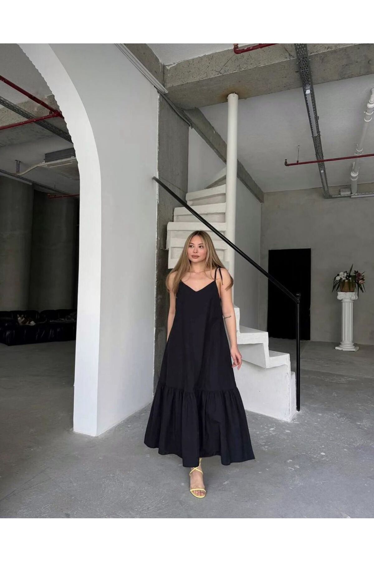 Poplin Kumaş Ayarlanabilir Askılı Elbise - siyah