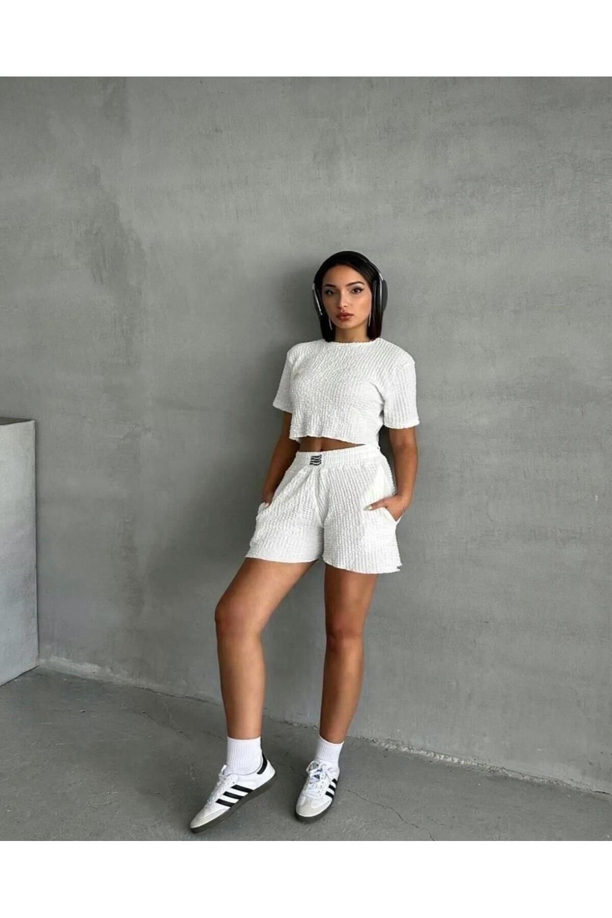Rahat Fit Dokulu Şortlu Takım - siyah