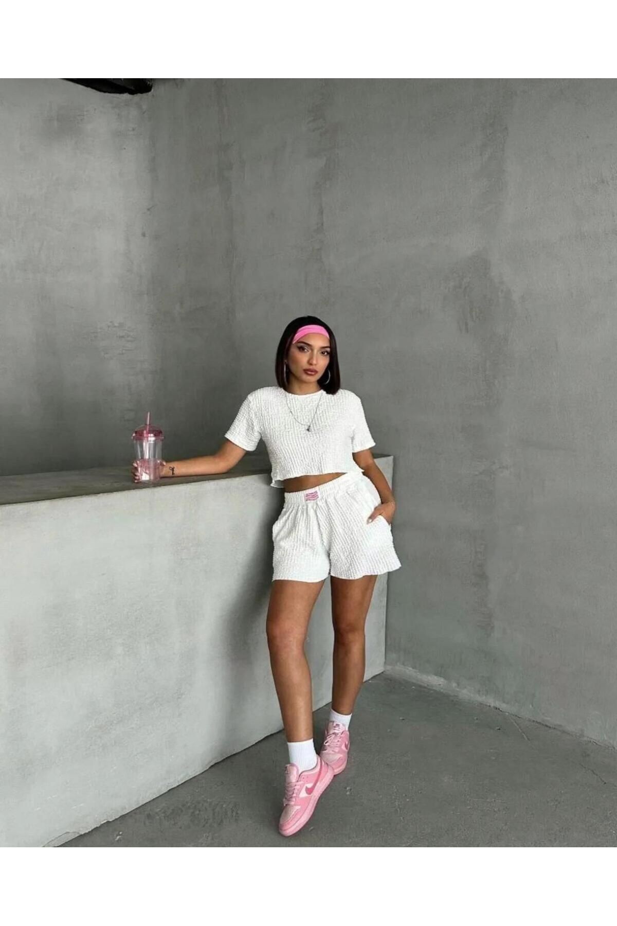 Rahat Fit Dokulu Şortlu Takım - pembe