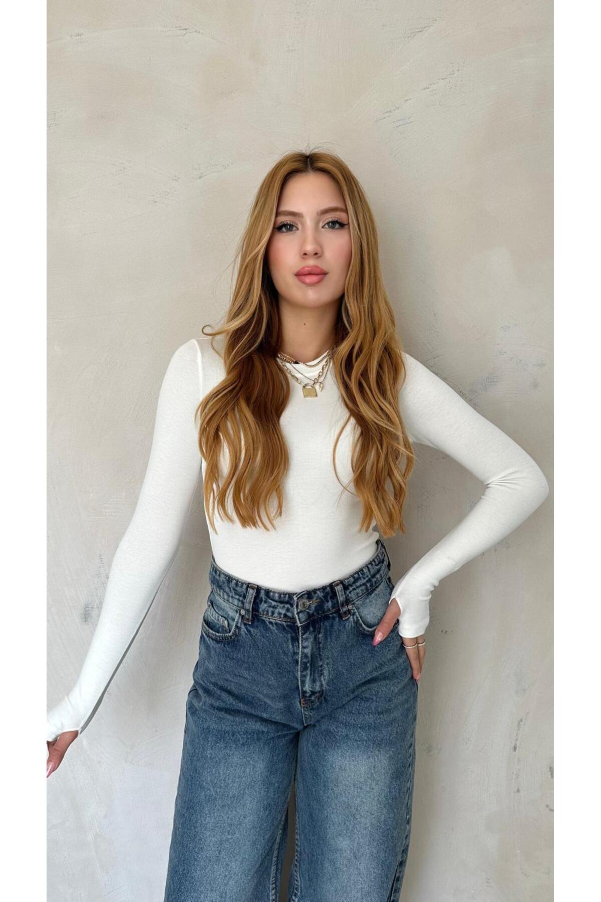 Kadın Bordo Likralı Uzun Kollu Basic Body – Fit Kalıp, Esnek ve Yumuşak Dokulu - BEYAZ