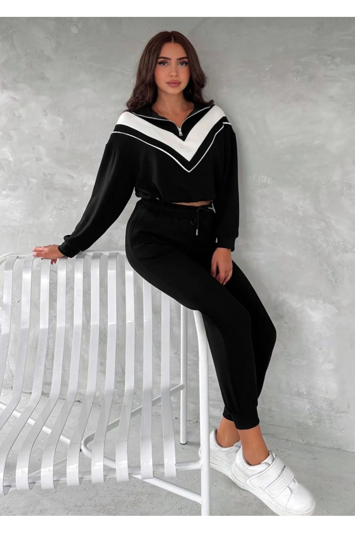 Dik Yaka Yarım Fermuarlı Garnili Modal Kumaş Alt Üst Takım - siyah