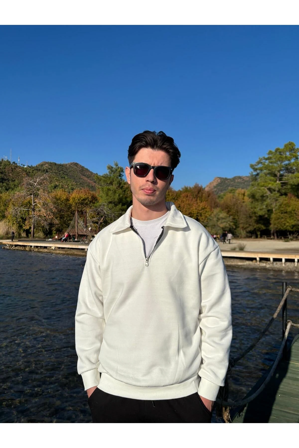 Yarım Yaka Fermuarlı Sweatshirt