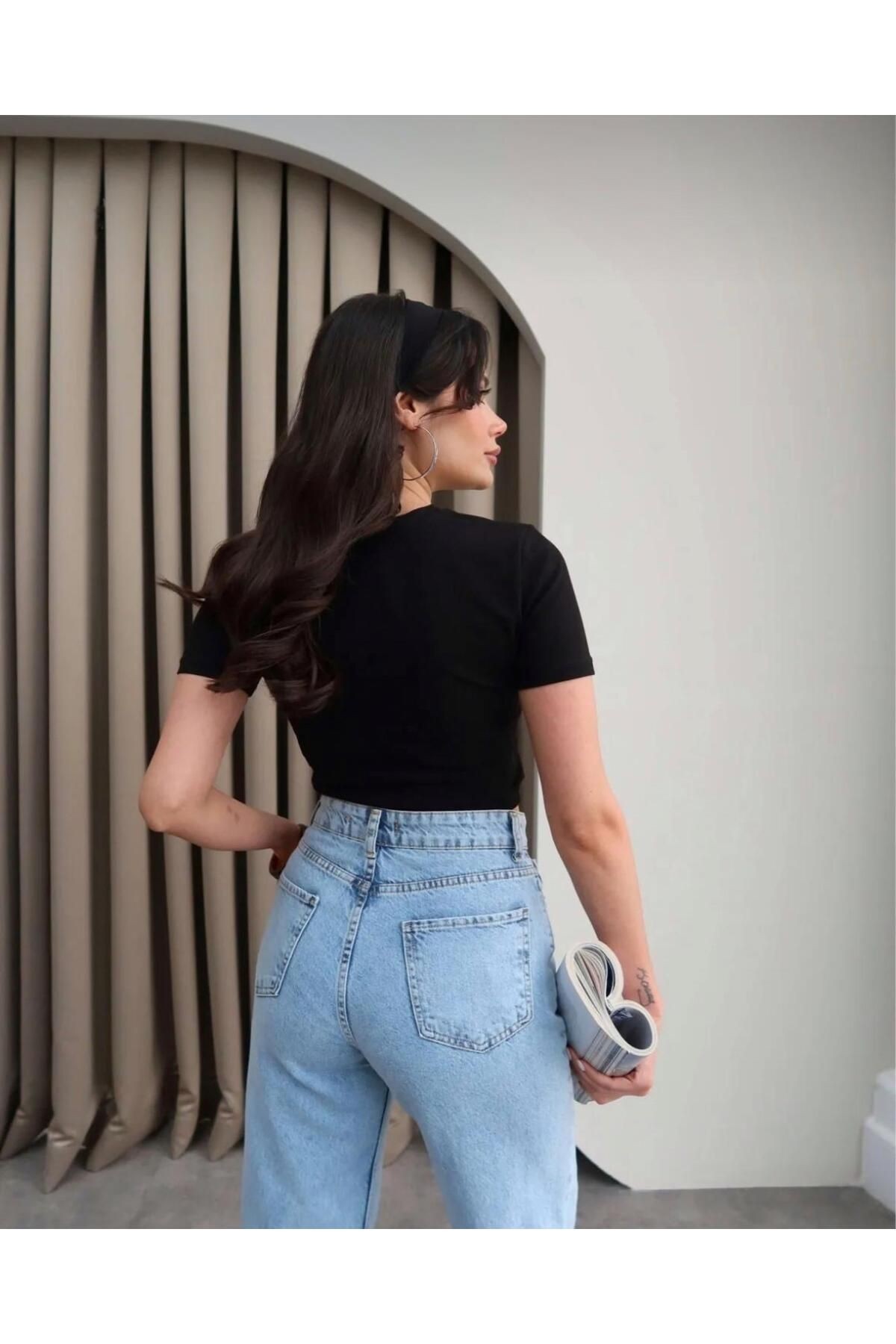 Teedy Bear Nakışlı Crop T-shirt - siyah