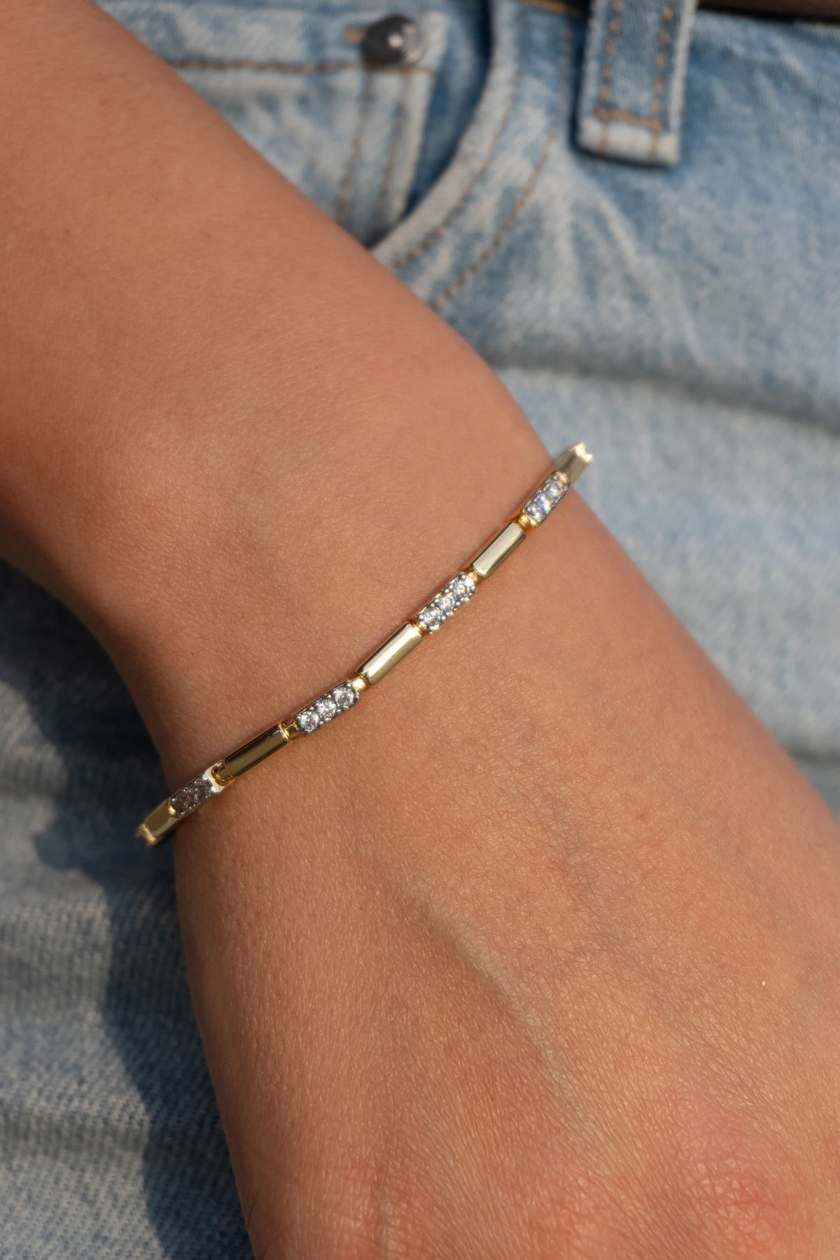 Zirkon Taşlı Gold Çelik Bileklik